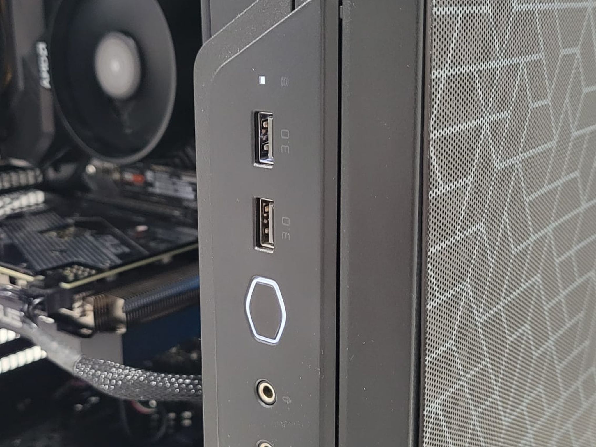 Prebuilt AMD Ryzen 5 5500 / RTX 3060 Gaming PC – 16GB RAM, 500GB NVMe, RGB Keyboard + Mouse