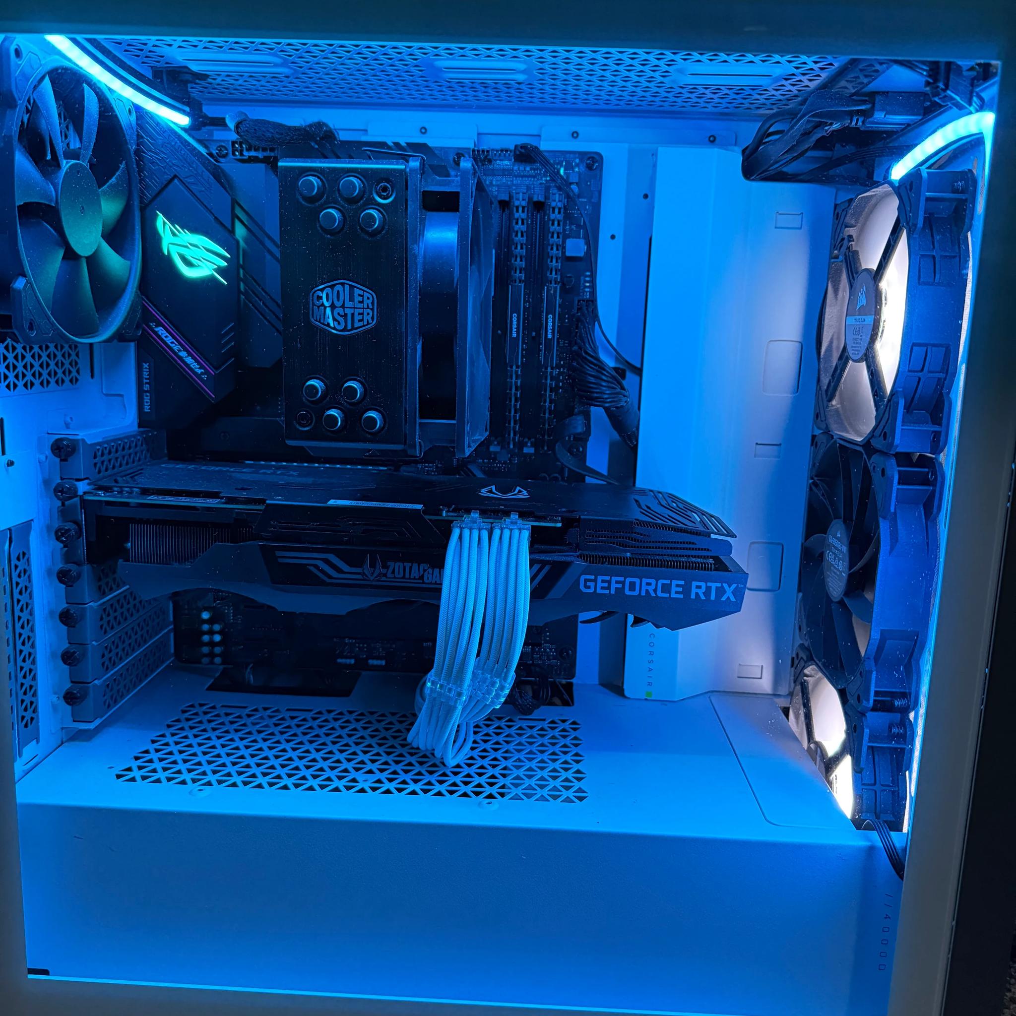 RTX 3080 Ryzen 7 5800X 6GB DDR4 RAM 3600 500GB M.2 SS Windows 11