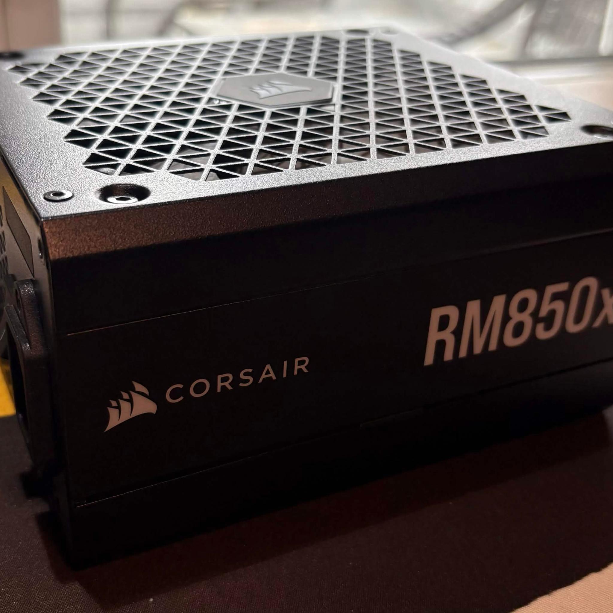 Corsair RM850x 850W 80+ Gold Fully Modular PSU