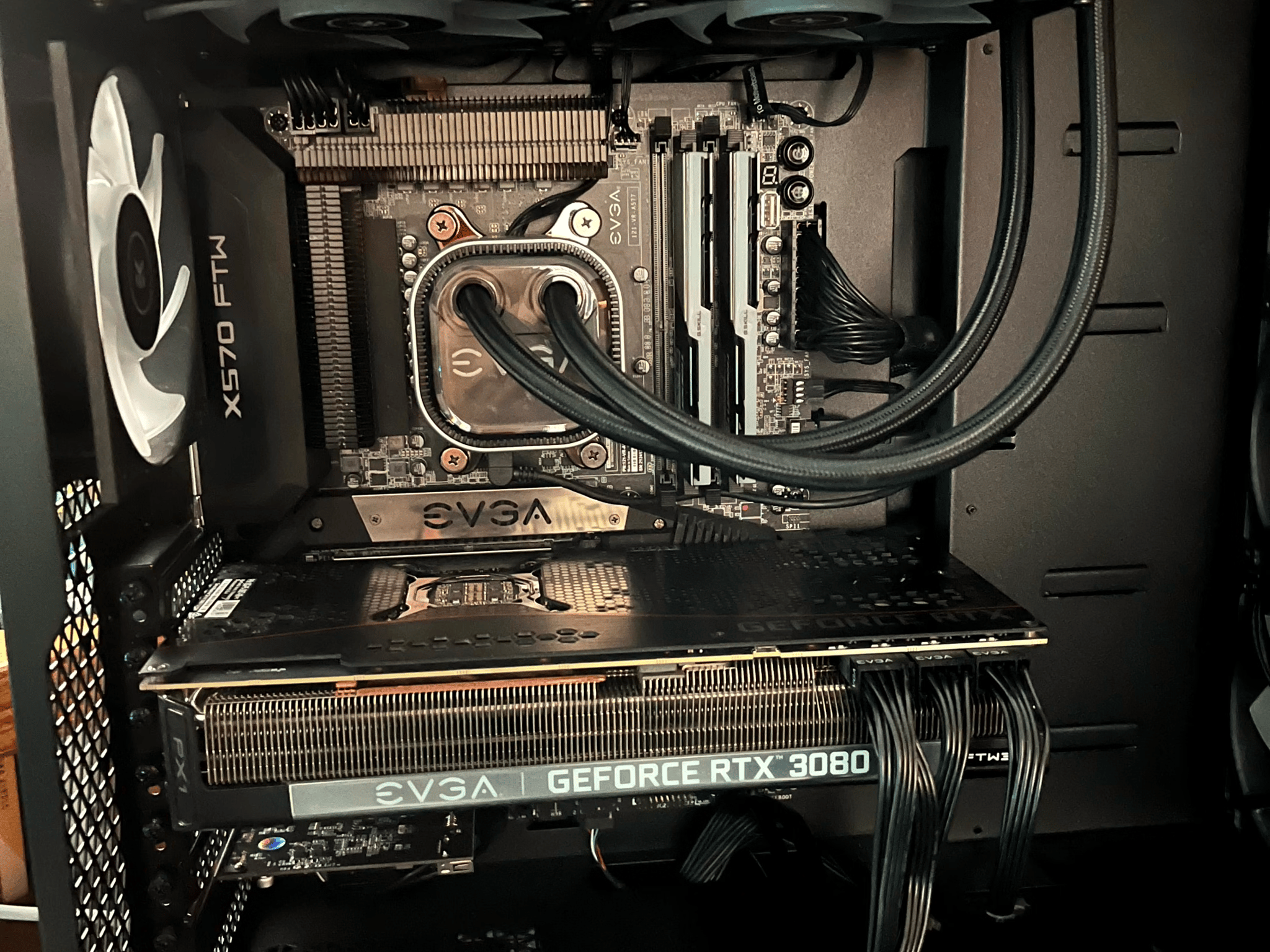 EVGA RTX 3080, Ryzen 7 5800X; 32G 3600Mhz RAM; EVGA AIO