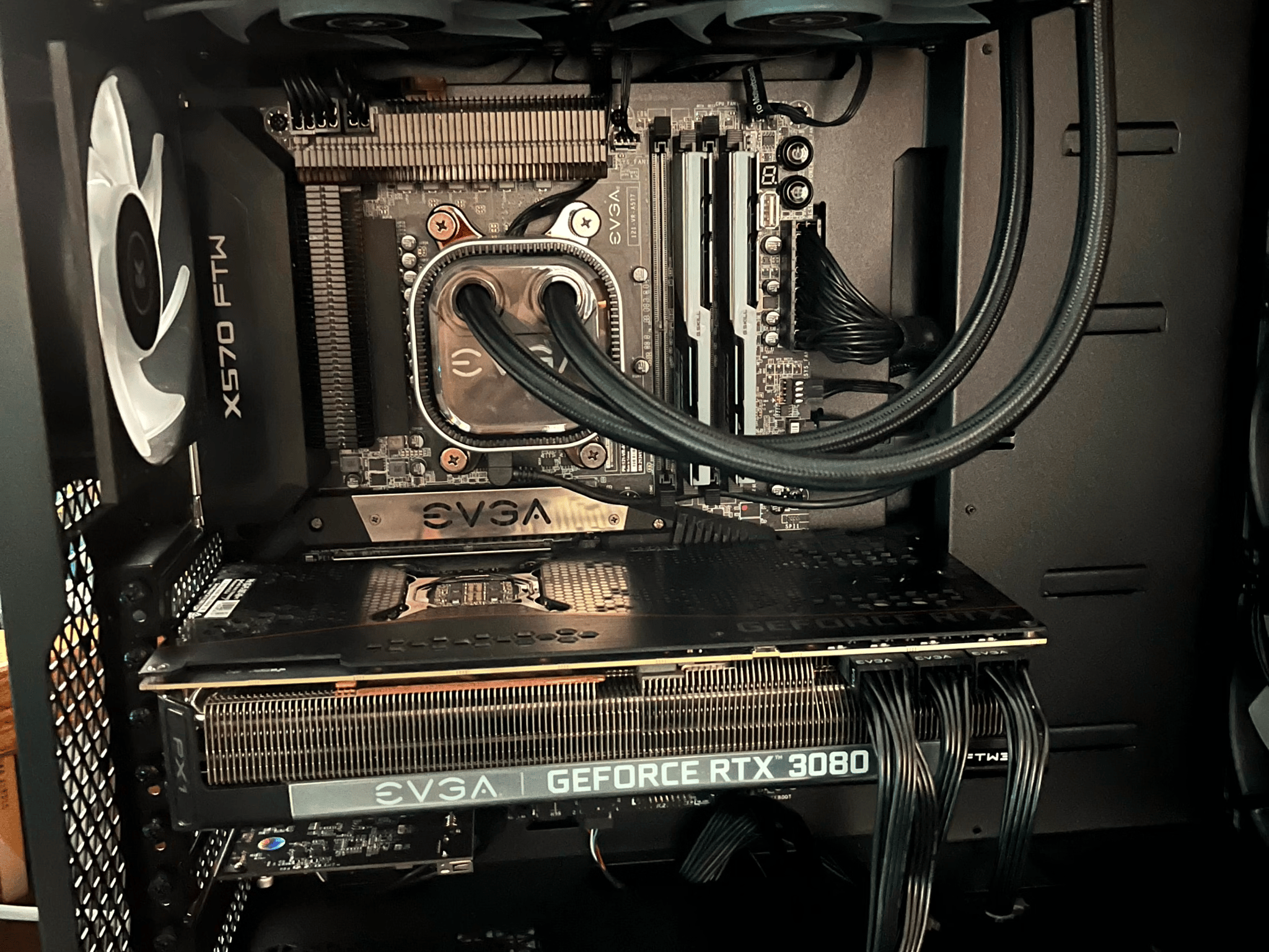 EVGA RTX 3080, Ryzen 7 5800X; 32G 3600Mhz RAM; EVGA AIO