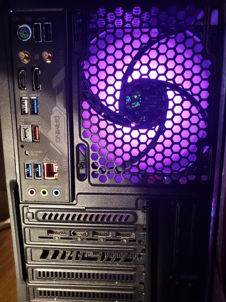 Affordable AM5 amd ryzen 5 7600 and RX6750XT w/ 32 GB DDR5