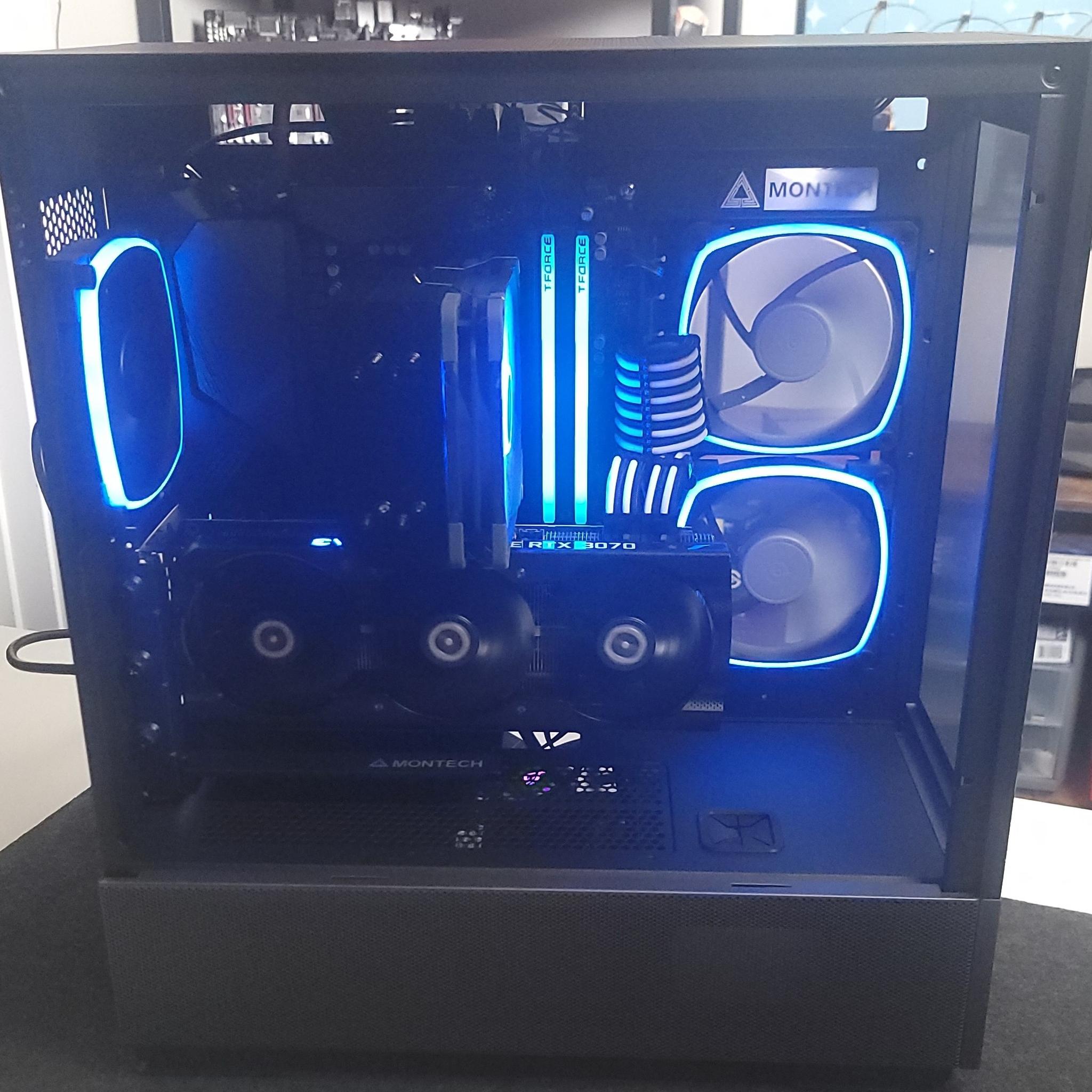 Black Thunder 🌨⚡️ Gaming PC - RTX 3070 - Ryzen 5 5600x - 32GB RAM - 1TB + 250GB NVME PCIe 4.0