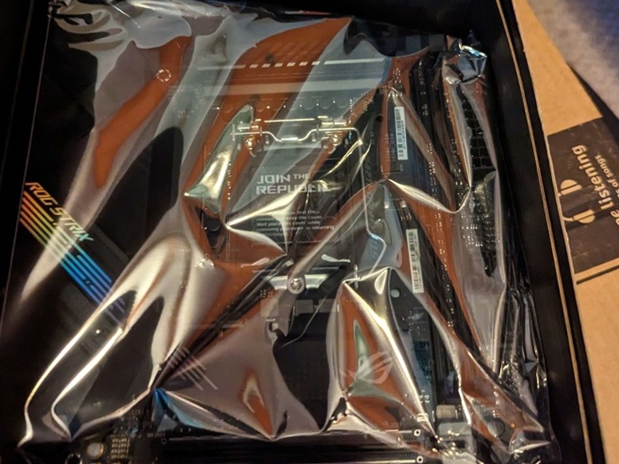 Open Box, Never used ROG Strix B460-i Gaming mITX