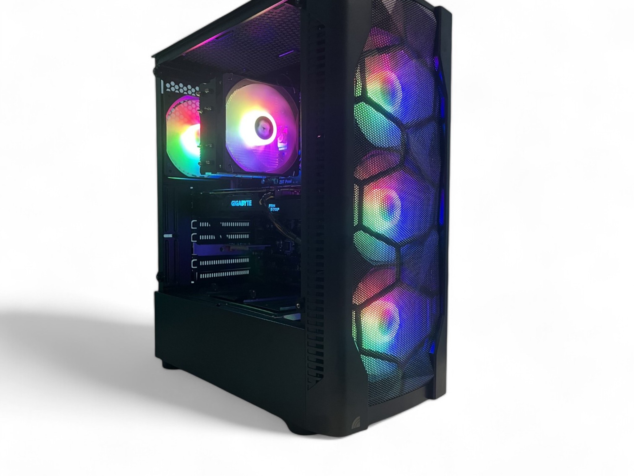 Nvidia GTX 1070 | Up to 3.8 GHz Intel Xeon E3-1231 [i7-4770 equivalent] | 32GB RAM | 512GB SSD