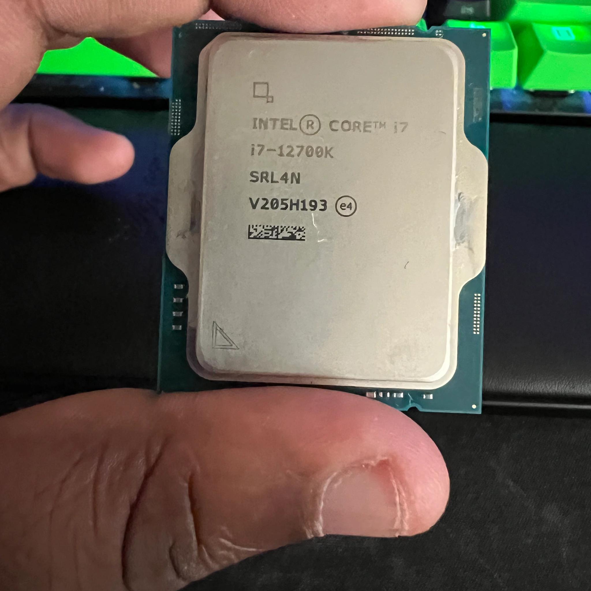 Intel i7-12700K CPU (LGA1700) -USED-