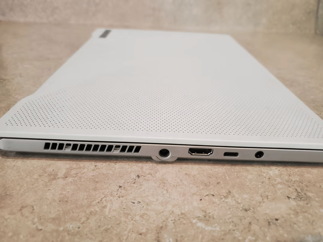 Asus Rog Zephyrus Ryzen 9 Gaming Laptop