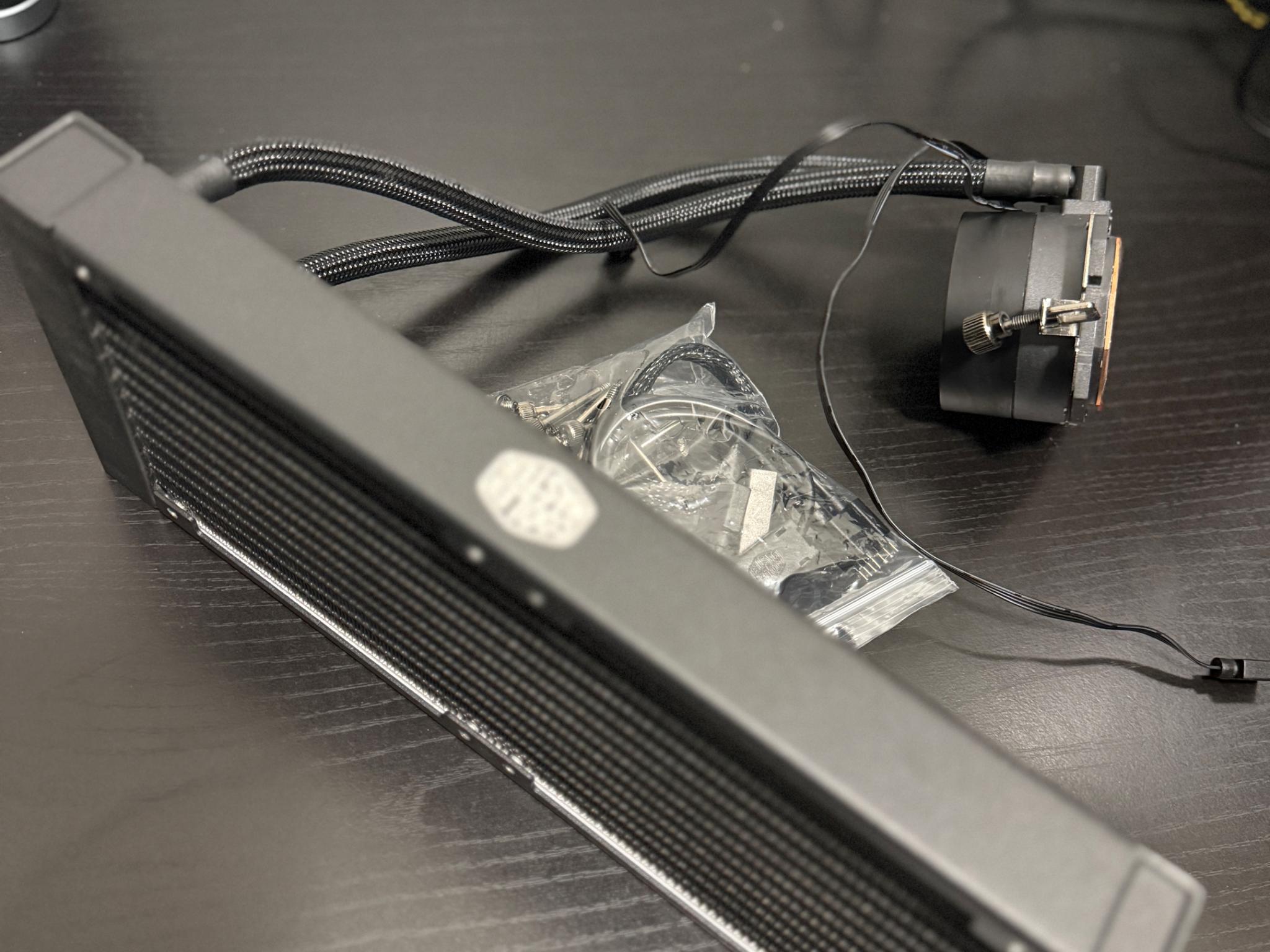 Cooler Master Liquid Cooler AM5/AM4 ML240L RGB V2 (NO FANS)