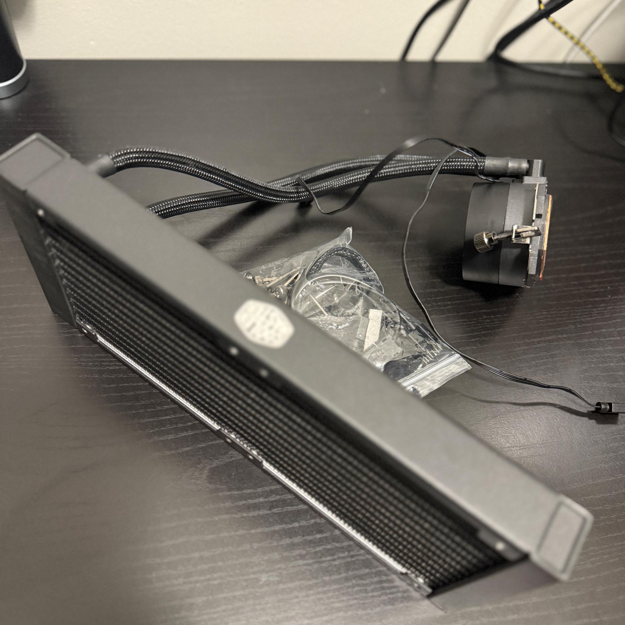 Cooler Master Liquid Cooler AM5/AM4 ML240L RGB V2 (NO FANS)