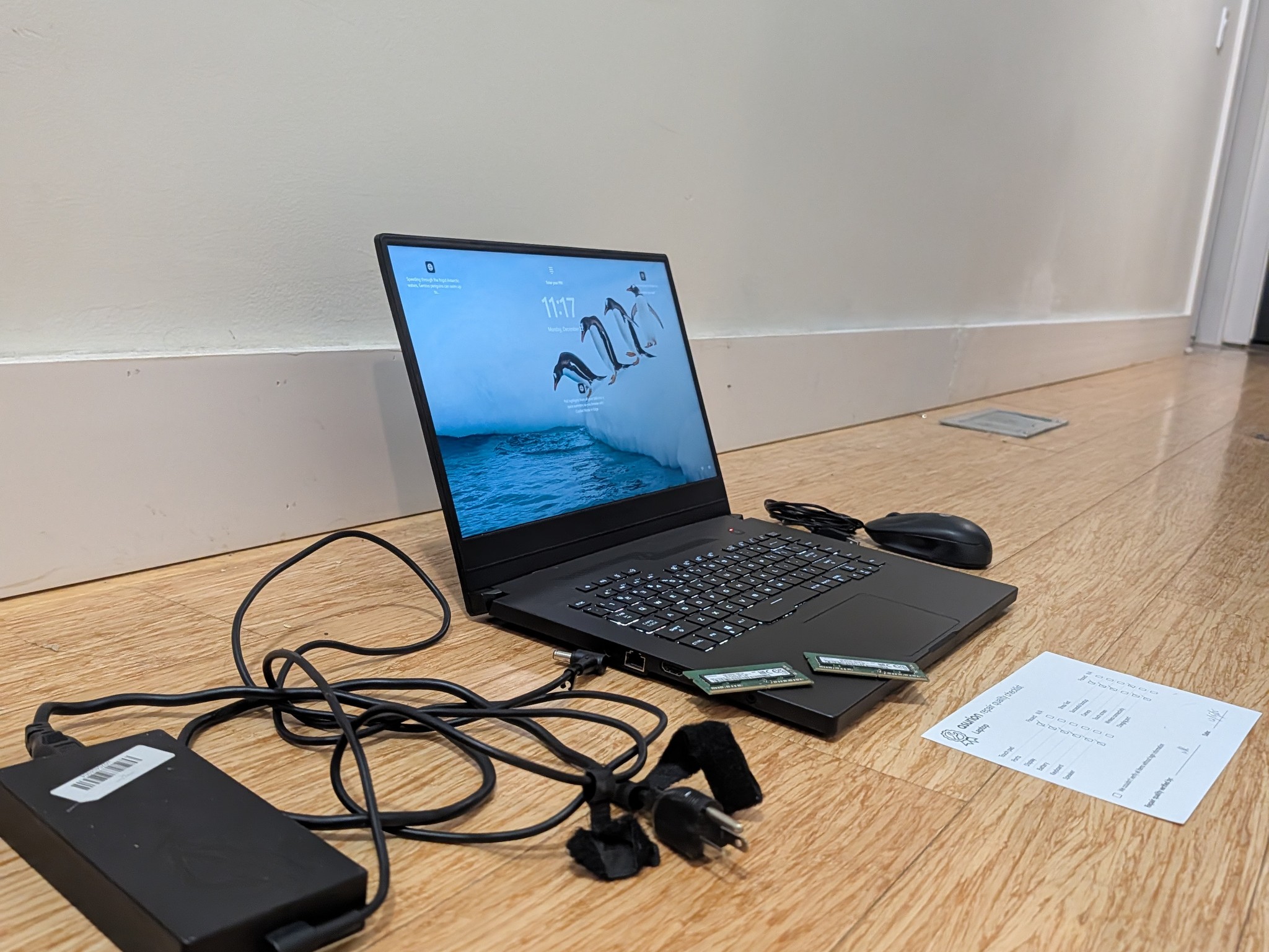 ASUS ROG GAMING LAPTOP WITH RAM CHARGER MOUSE  AND NEW PARTS