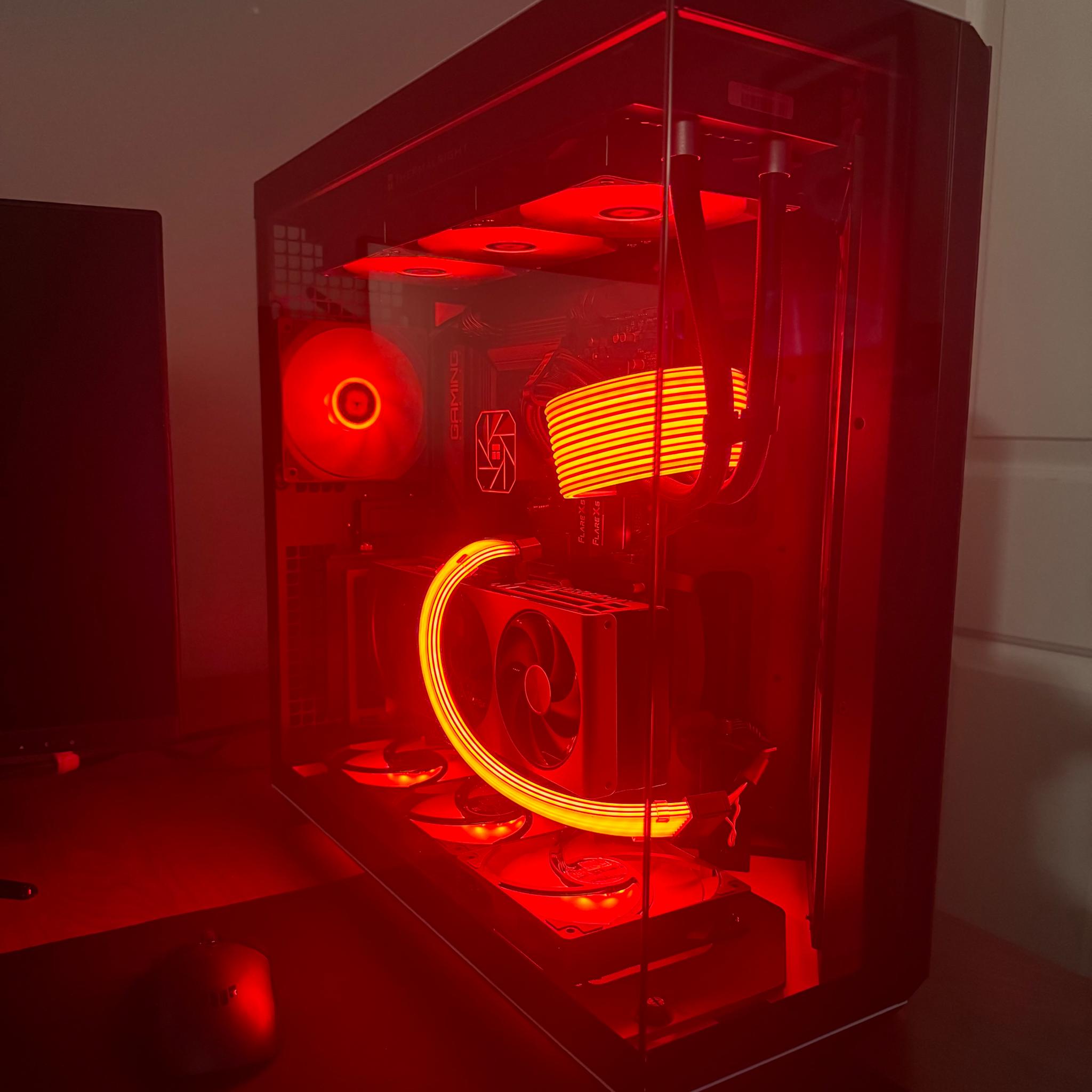 RTX 5080 - Ryzen 7 9700x - 32GB 6000mt/s DDR5 - 3TB of nvme SSD - Stream/gaming/creator ready