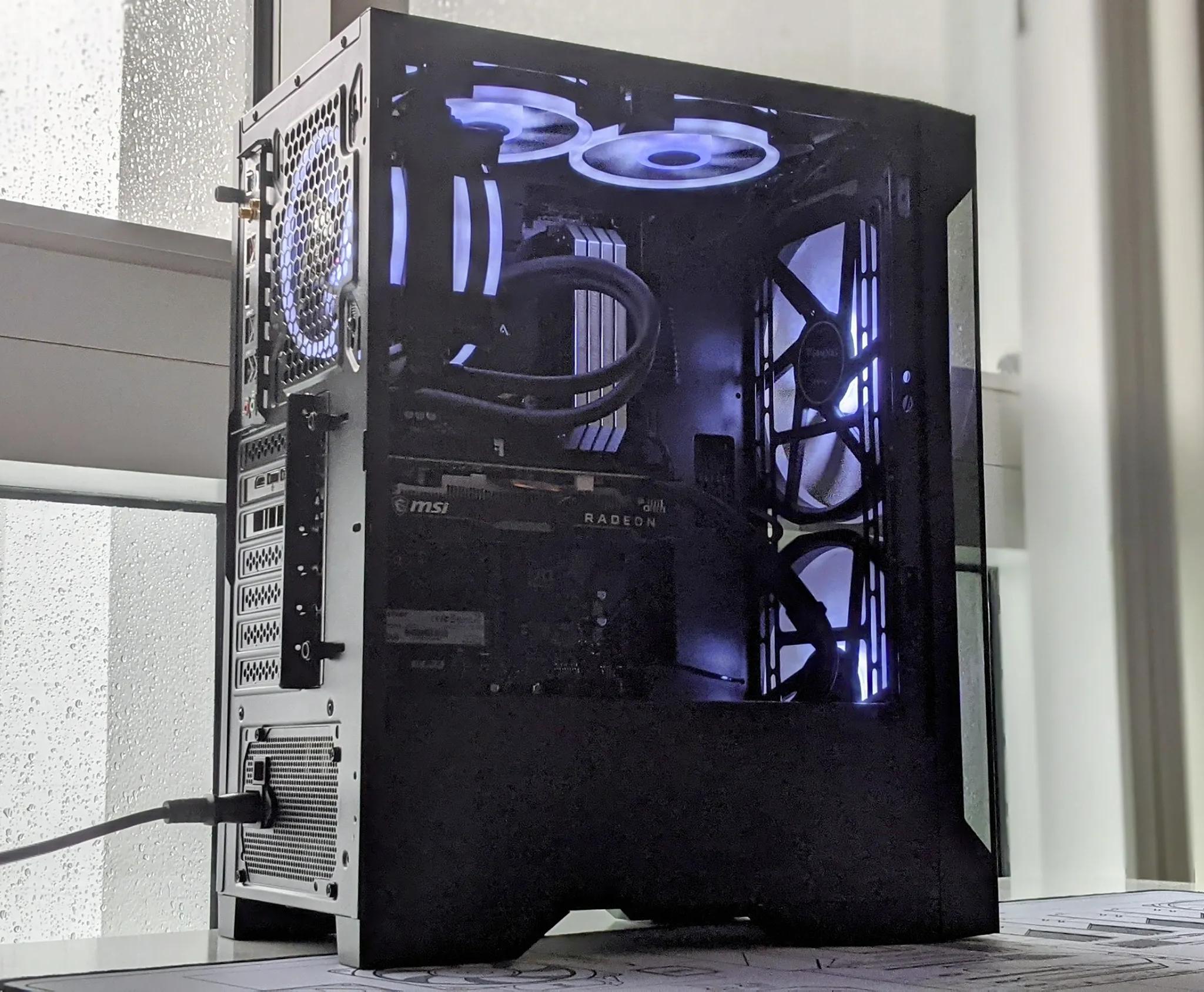 Omega💪/ Watercooled Intel Core i3-10100f, RX 5500xt 8GB, Mid-Range Gaming PC