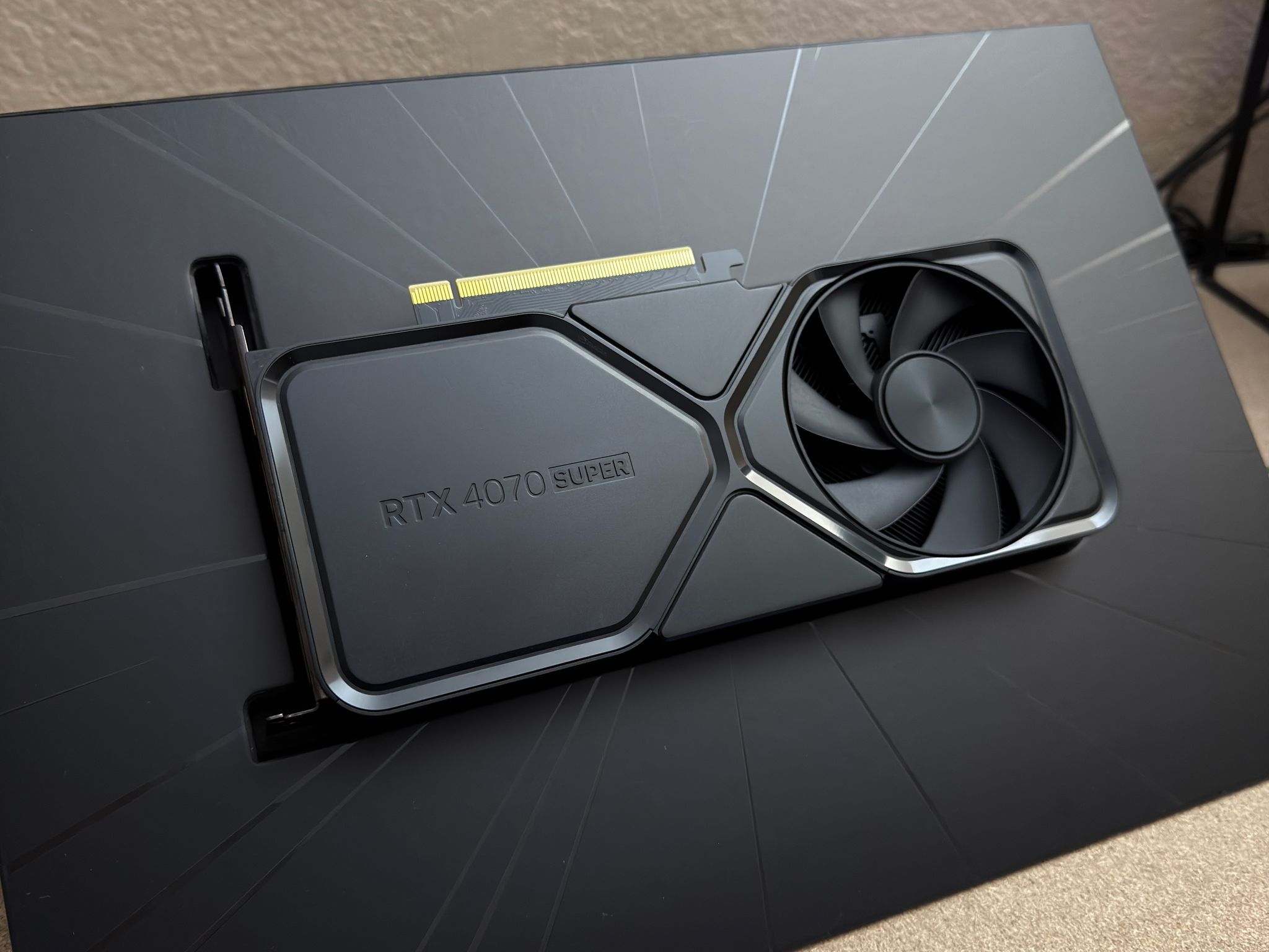 4070 SUPER Founders Edition | Jawa