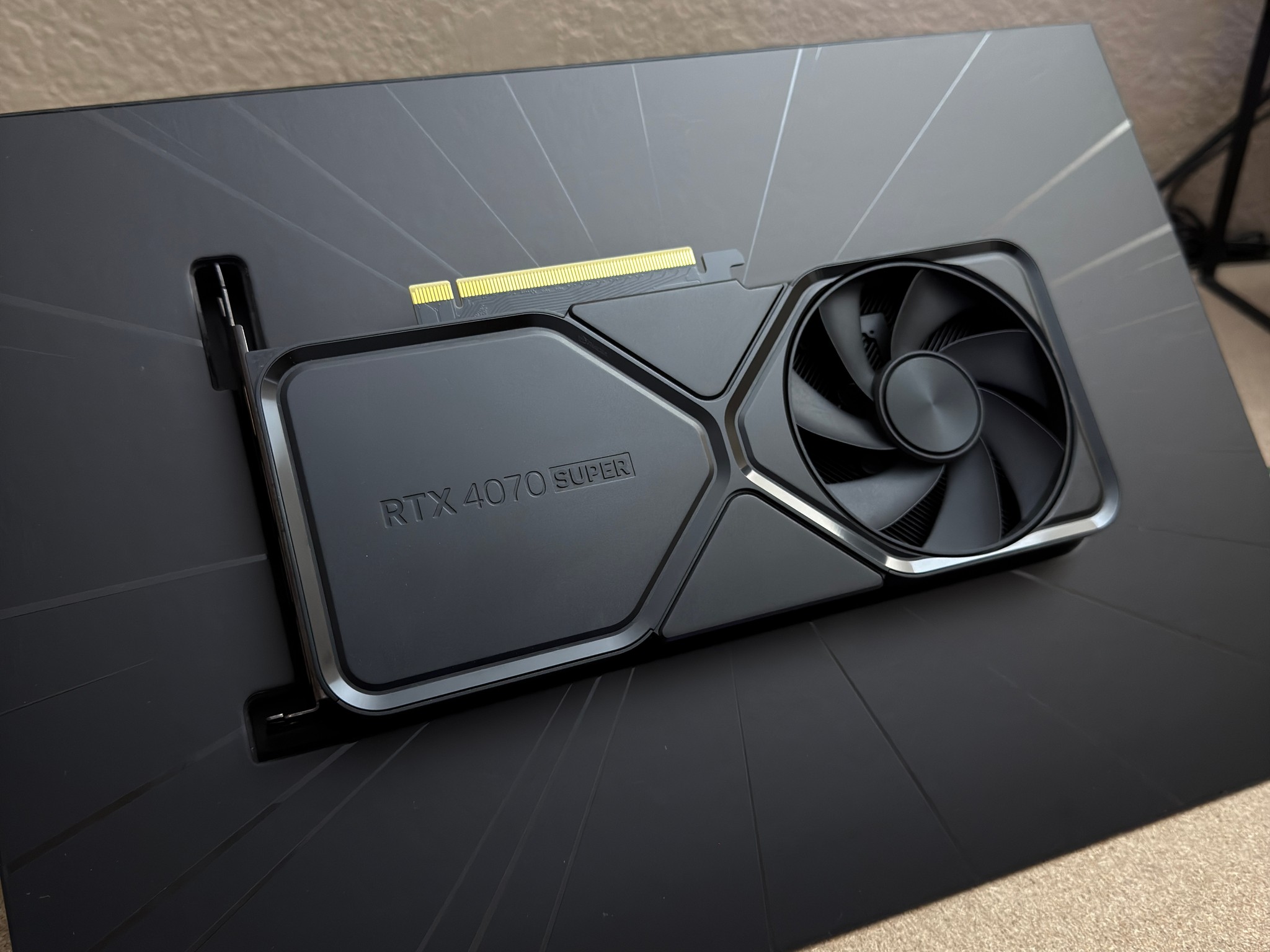 4070 SUPER Founders Edition
