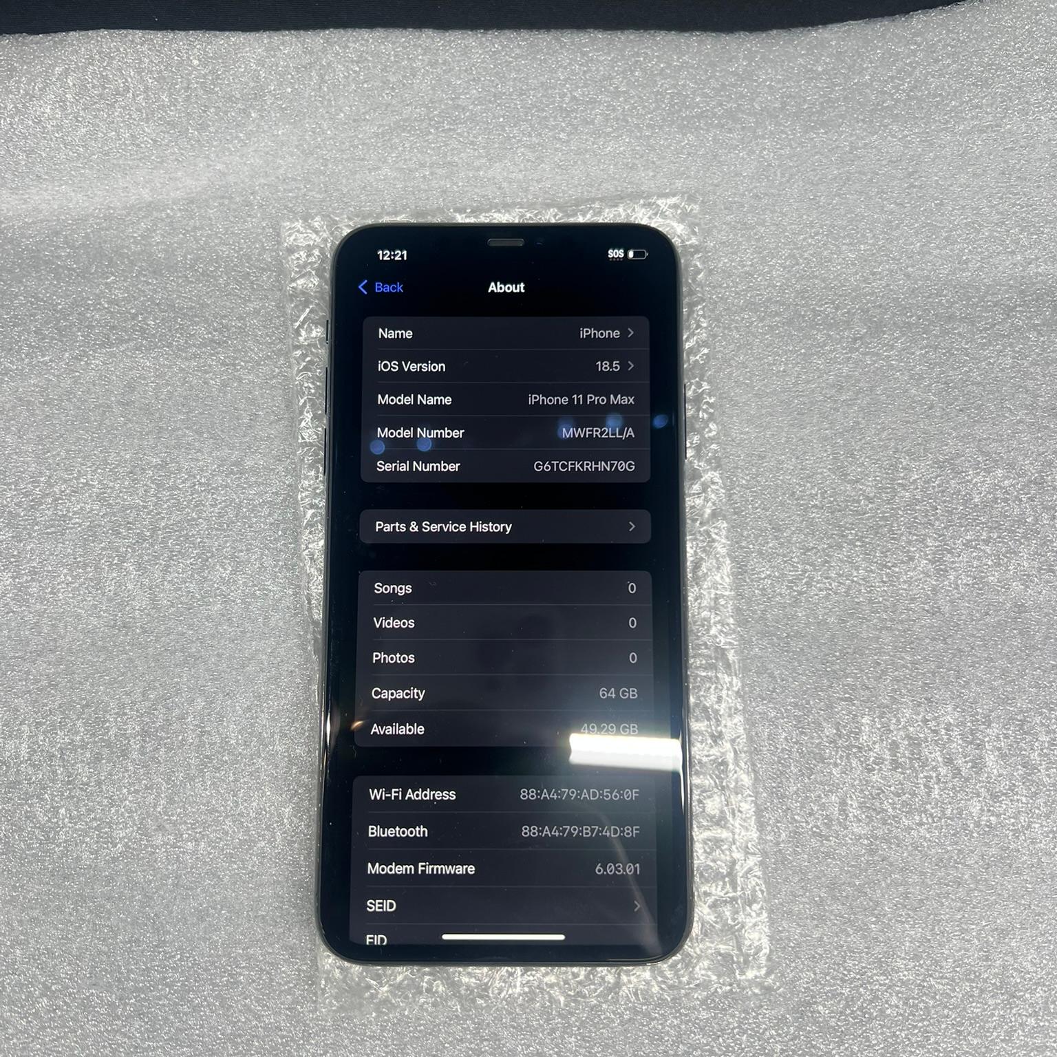 Apple iPhone 11 Pro Max – Unlocked – 64 GB – Midnight Green (Read Description)