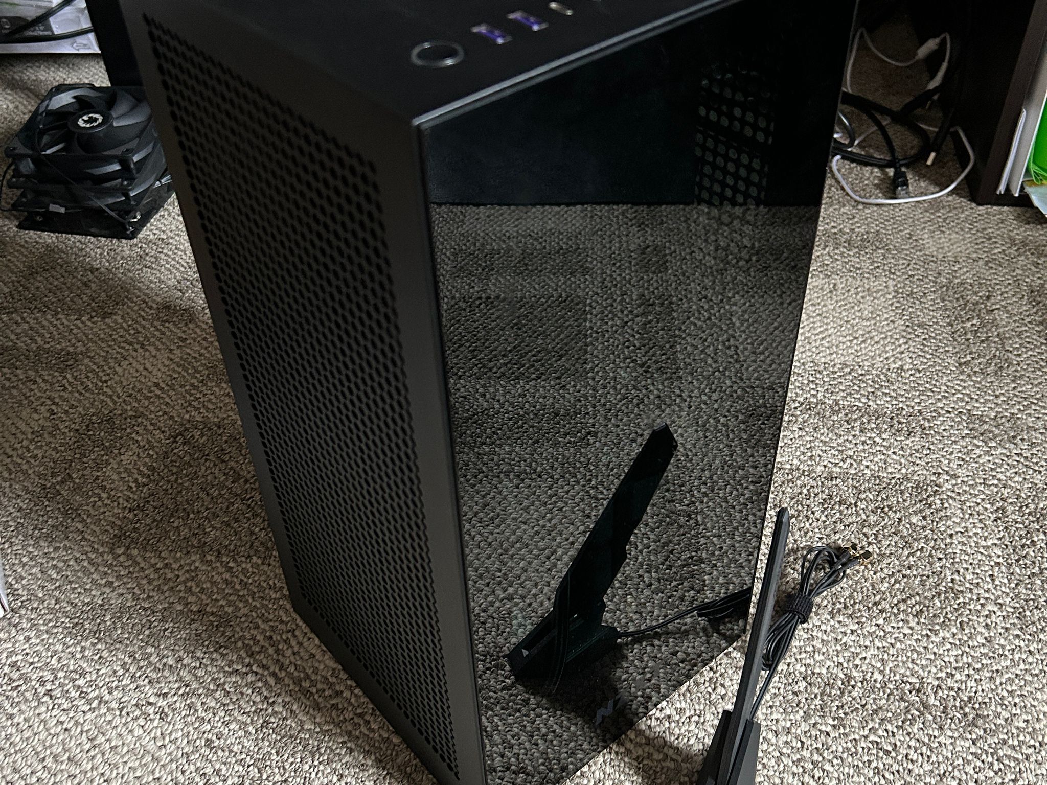 SFF 1080P Gaming PC - NZXT H1 V2