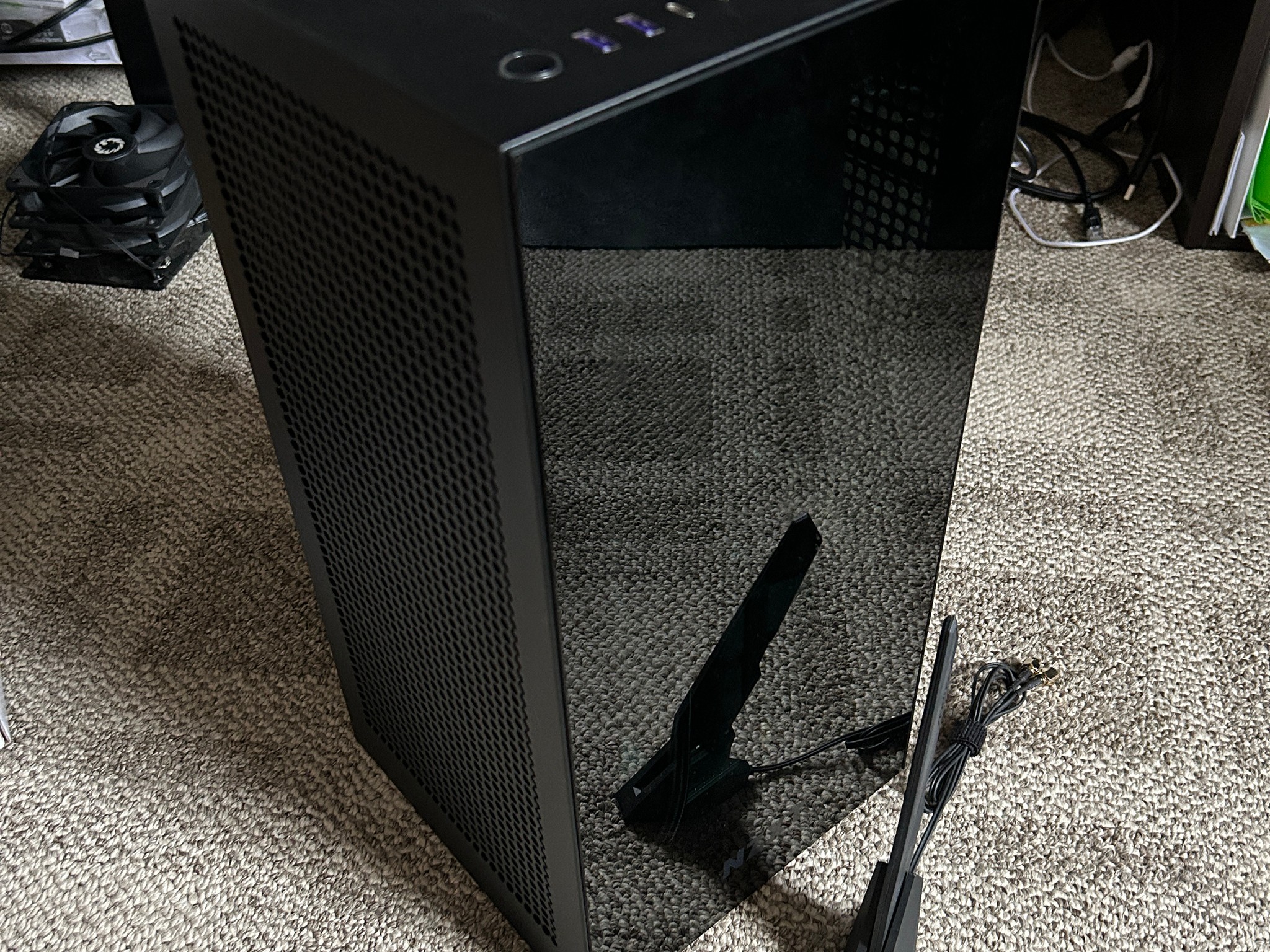 SFF 1080P Gaming PC - NZXT H1 V2