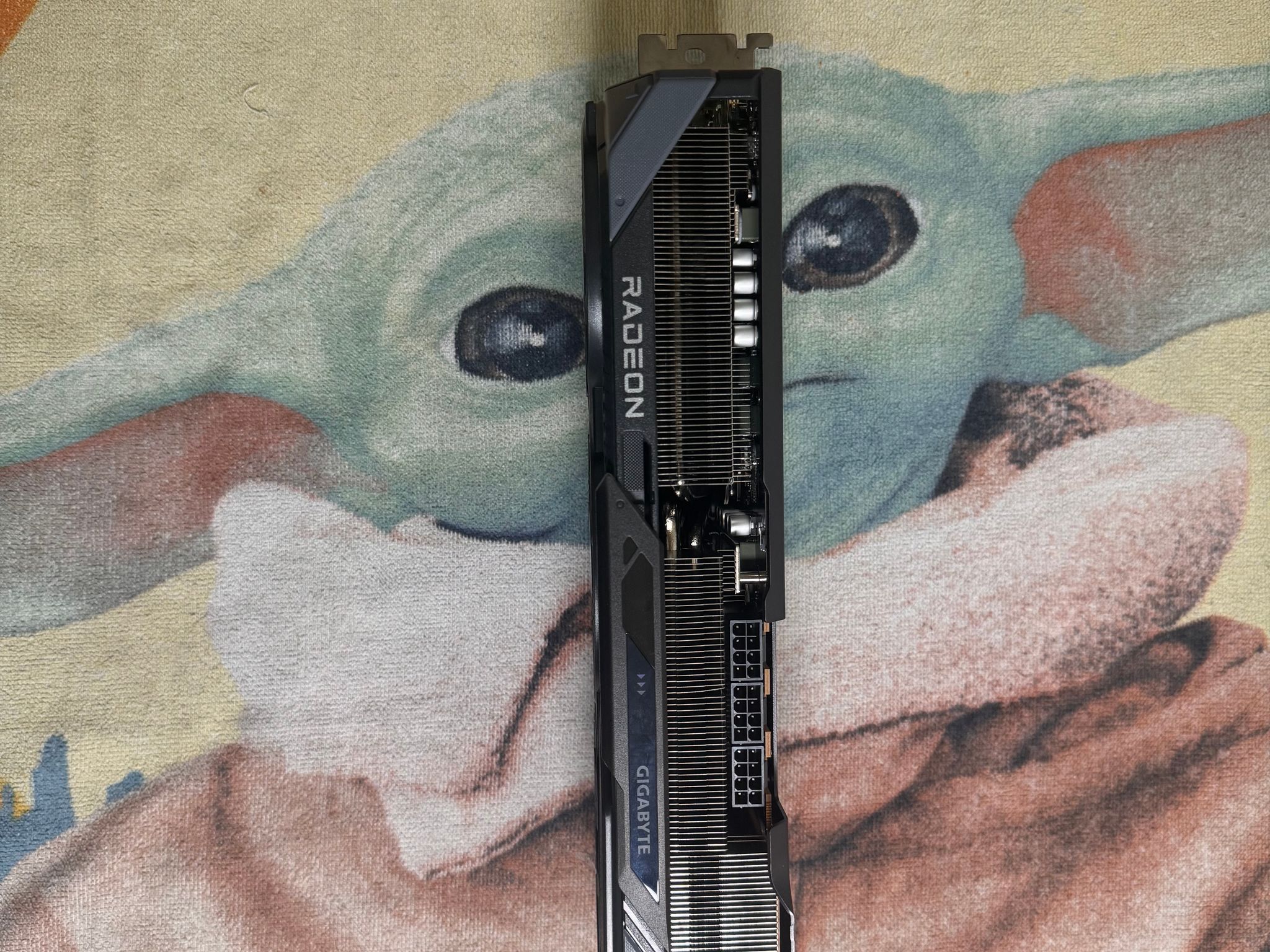 GIGABYTE RX 9070 XT GAMING OC 16G