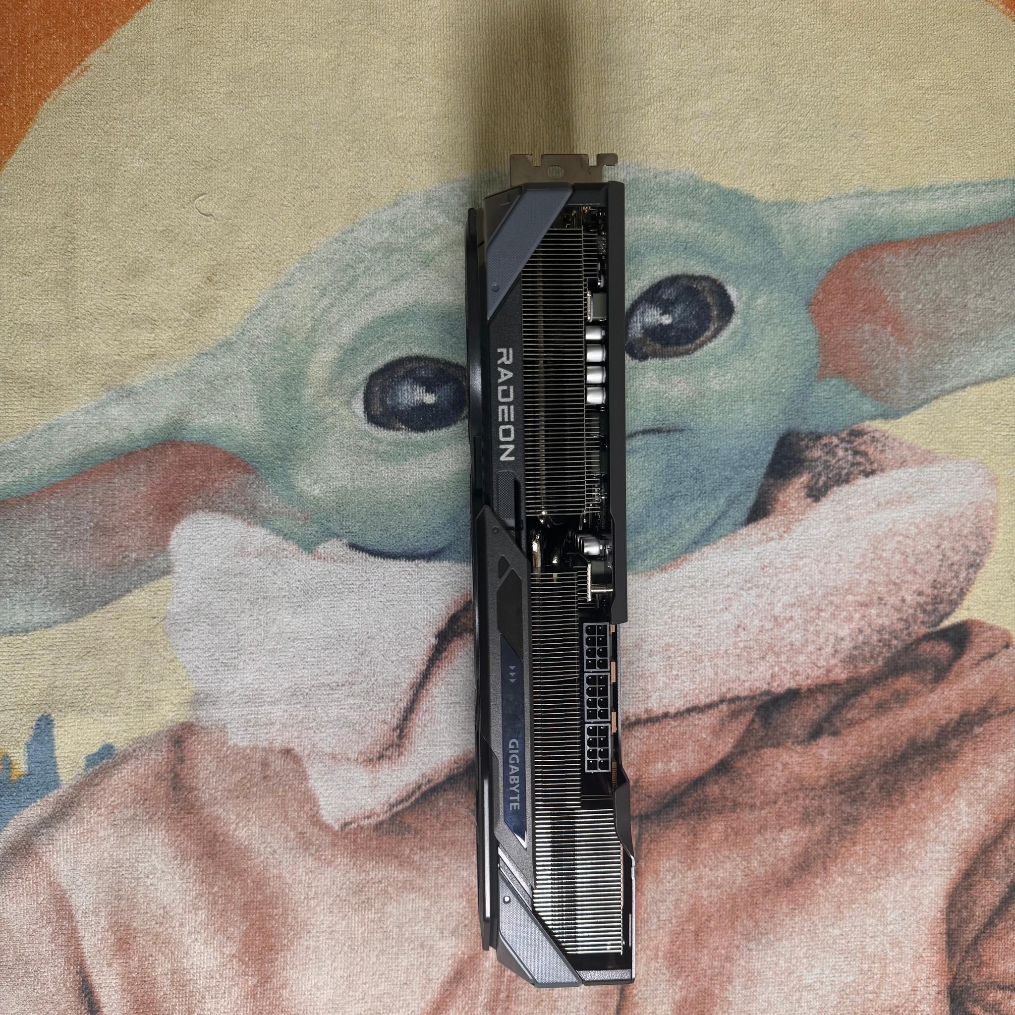 GIGABYTE RX 9070 XT GAMING OC 16G