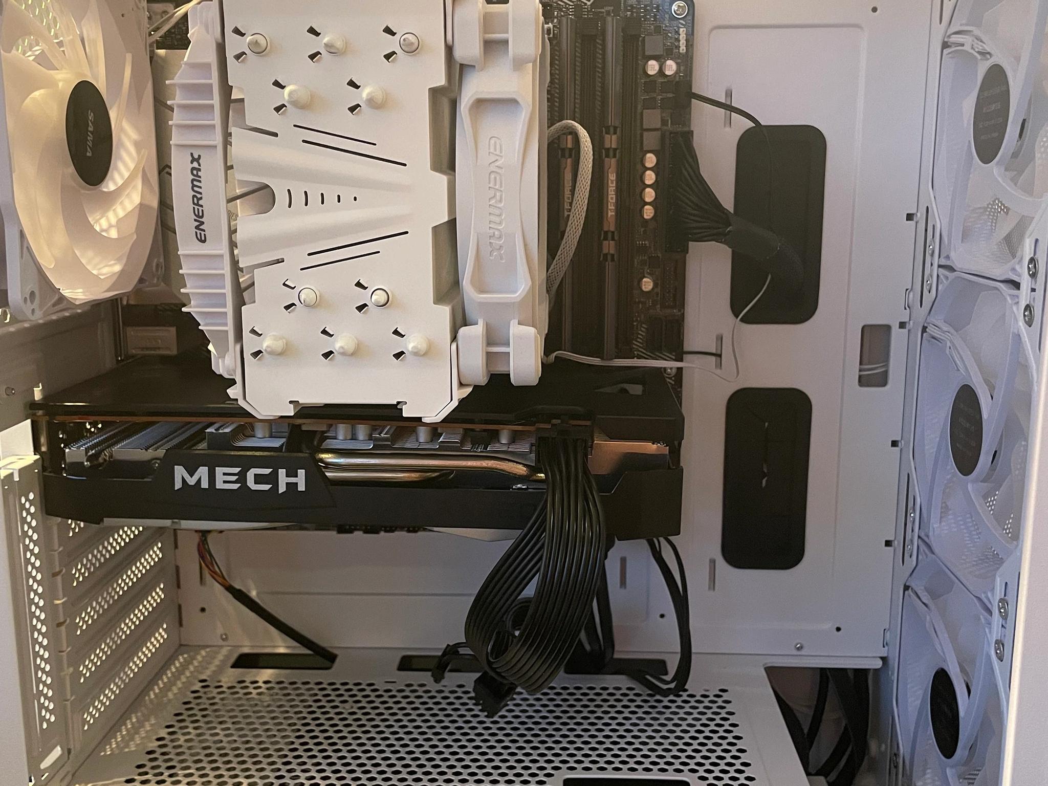 Rx 6600 XT Gaming PC / Ryzen 5 5600G / 16 GB RAM / 1TB NVMe