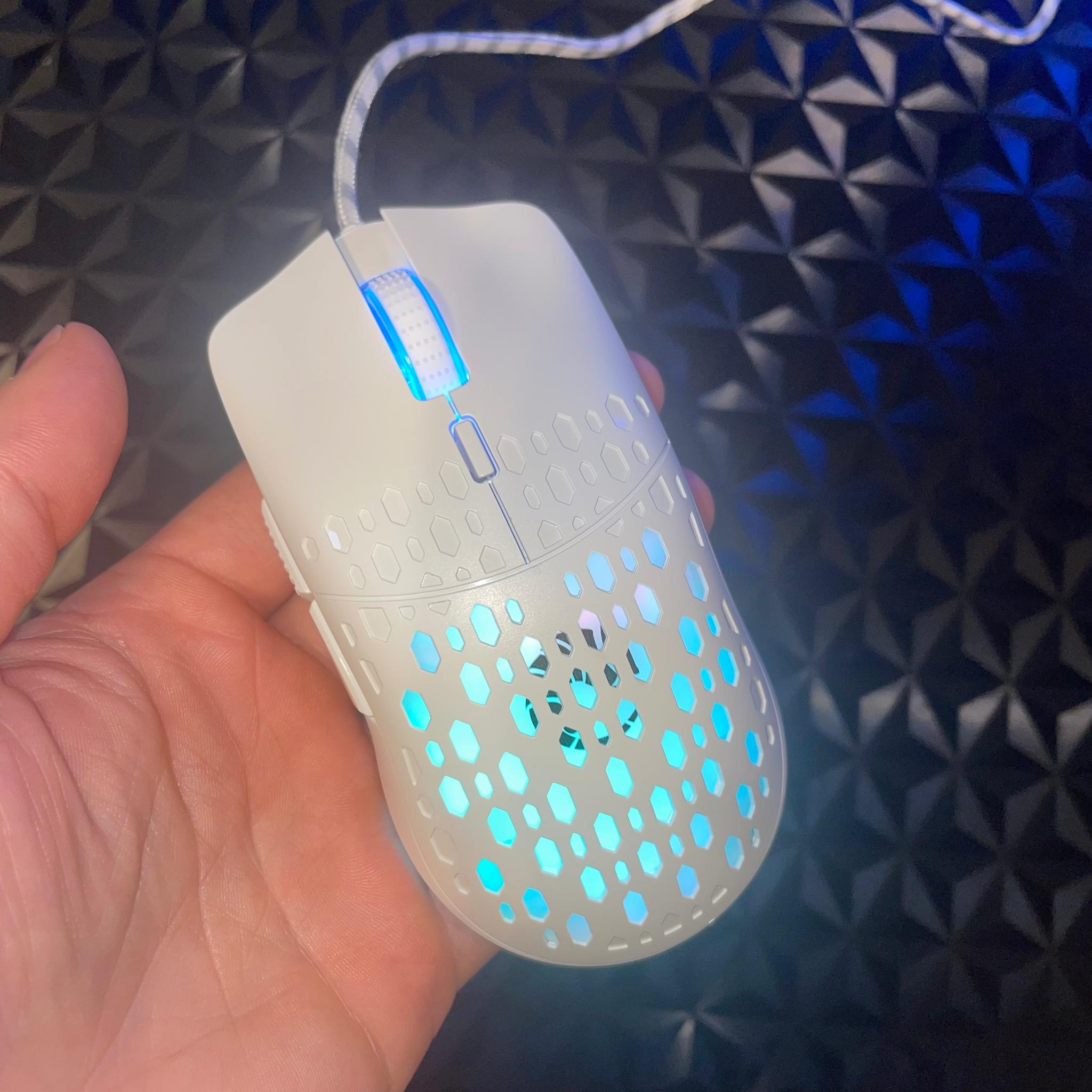 White RAIKU G701 Wired Gaming Mouse - RGB