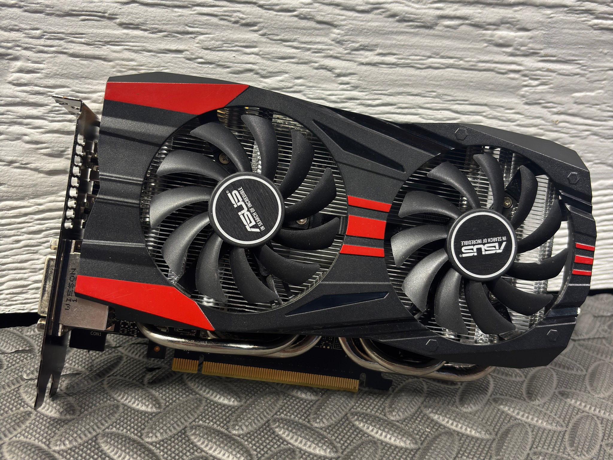 Gaming PC GPU – ASUS GTX 760 DirectCU II OC 2GB GDDR5 Tested Working