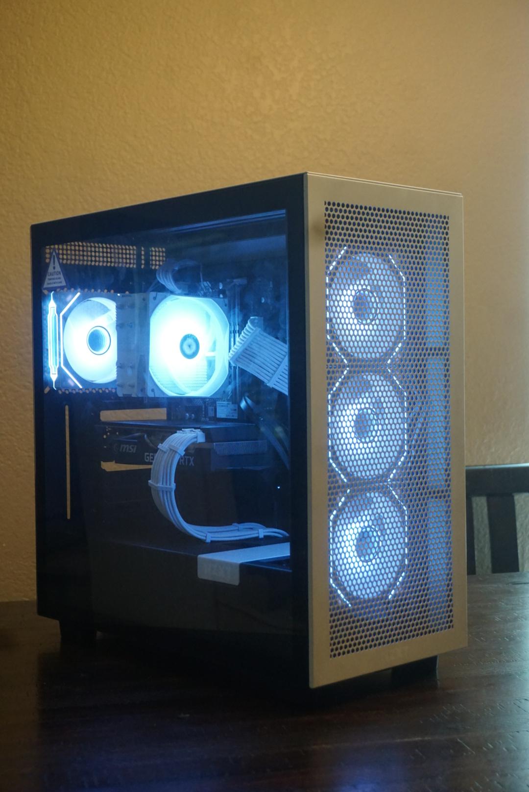 Gaming PC - 3060 ti • Ryzen 5 5600G • 16 GB • 500 GB SSD