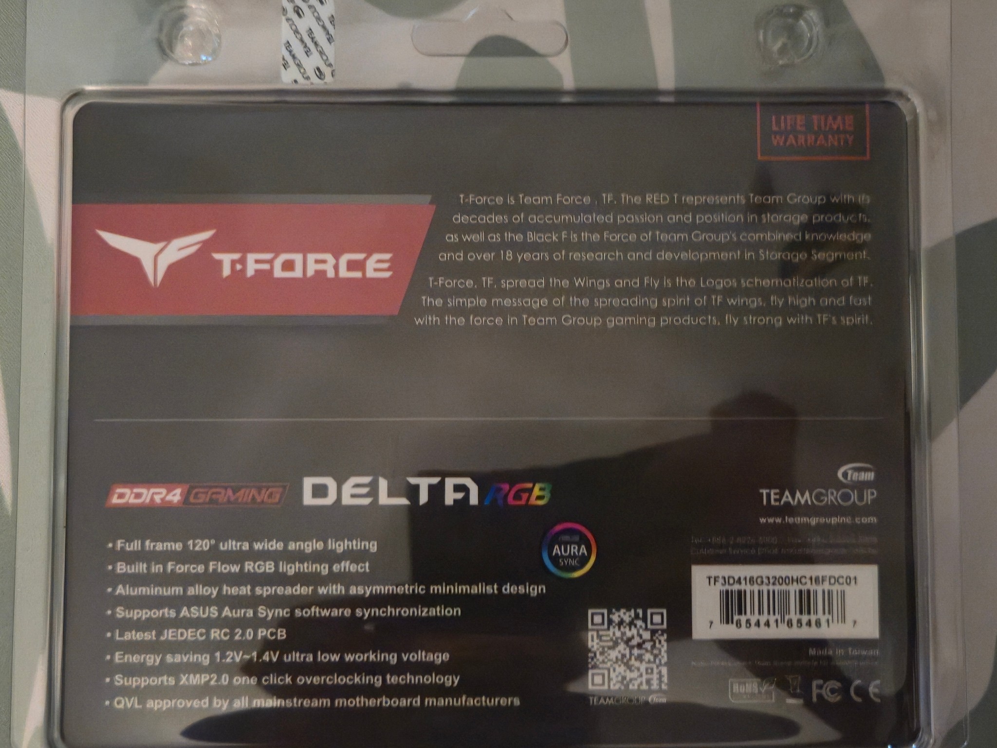 TEAMGROUP T-Force Delta RGB 16GB (2×8) DDR4-3200 CL16 16-20-20-40