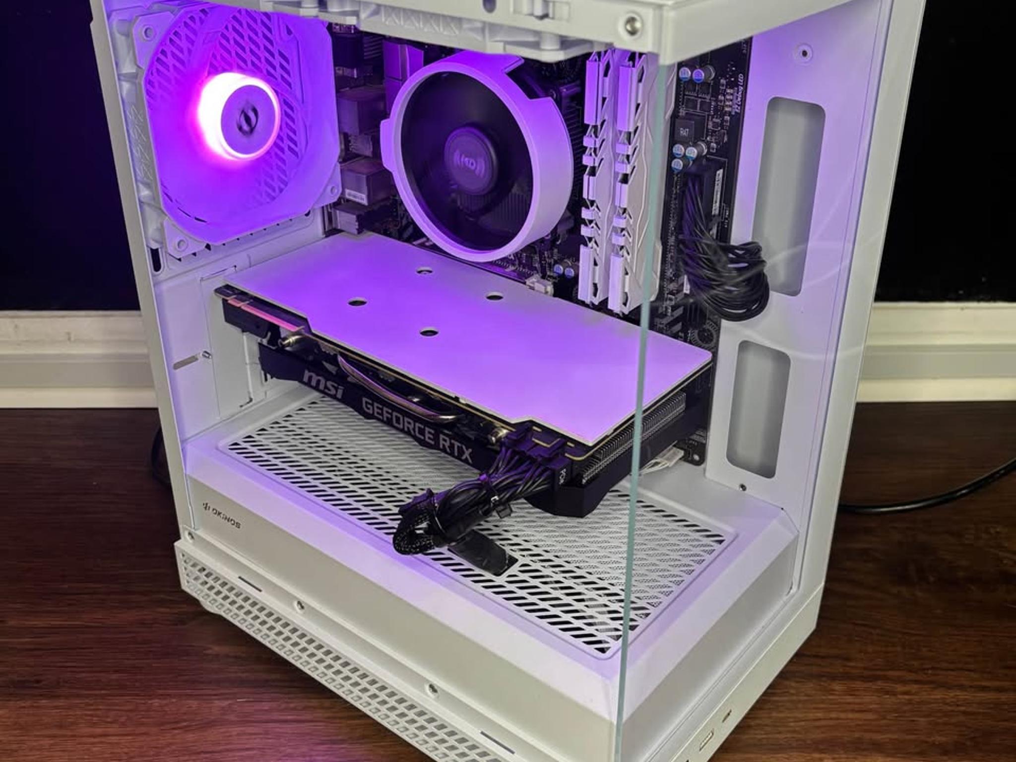 White Gaming PC (RTX 2070 Super 8GB + AMD Ryzen 5 5500 + 16GB DDR4 + SSD)