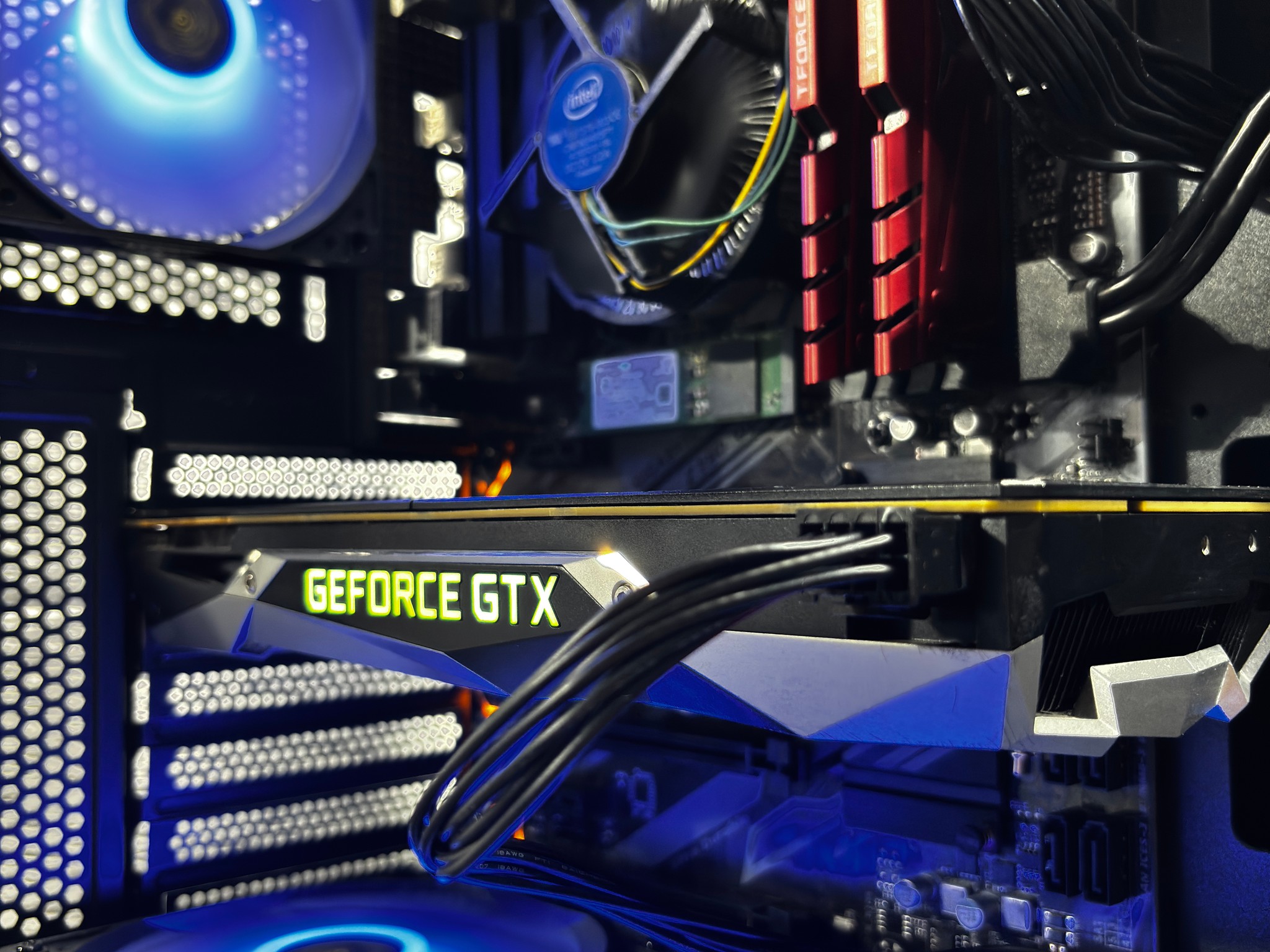 Gaming PC - GTX 1070 8GB | i5-9400 | 16GB RAM | 512GB NVMe SSD