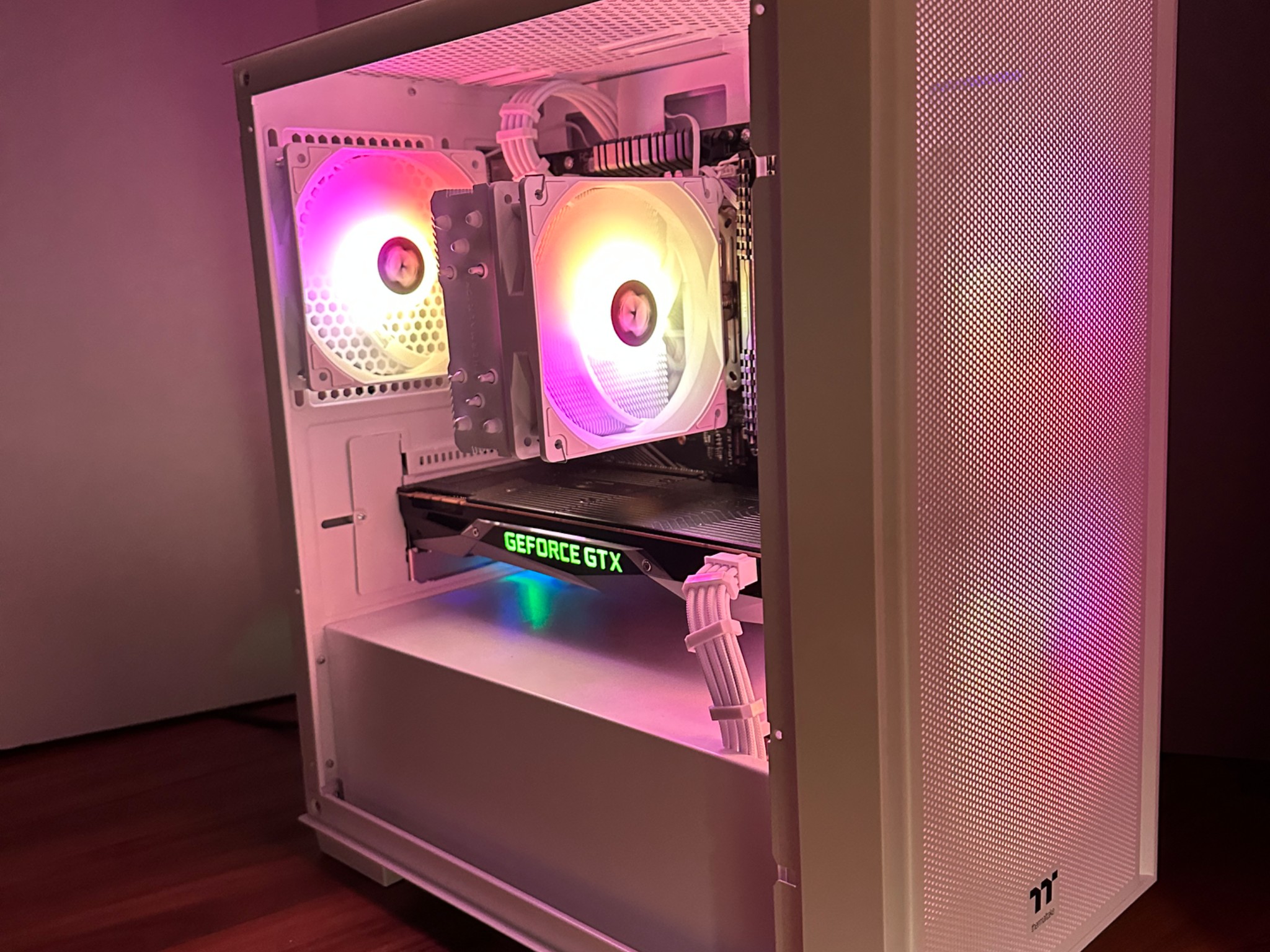 GTX 1080 | Ryzen 5 3600 | 16GB DDR4 | 1TB SSD | Win 11 | Office 2024 | WiFi + BT | Custom Gaming PC