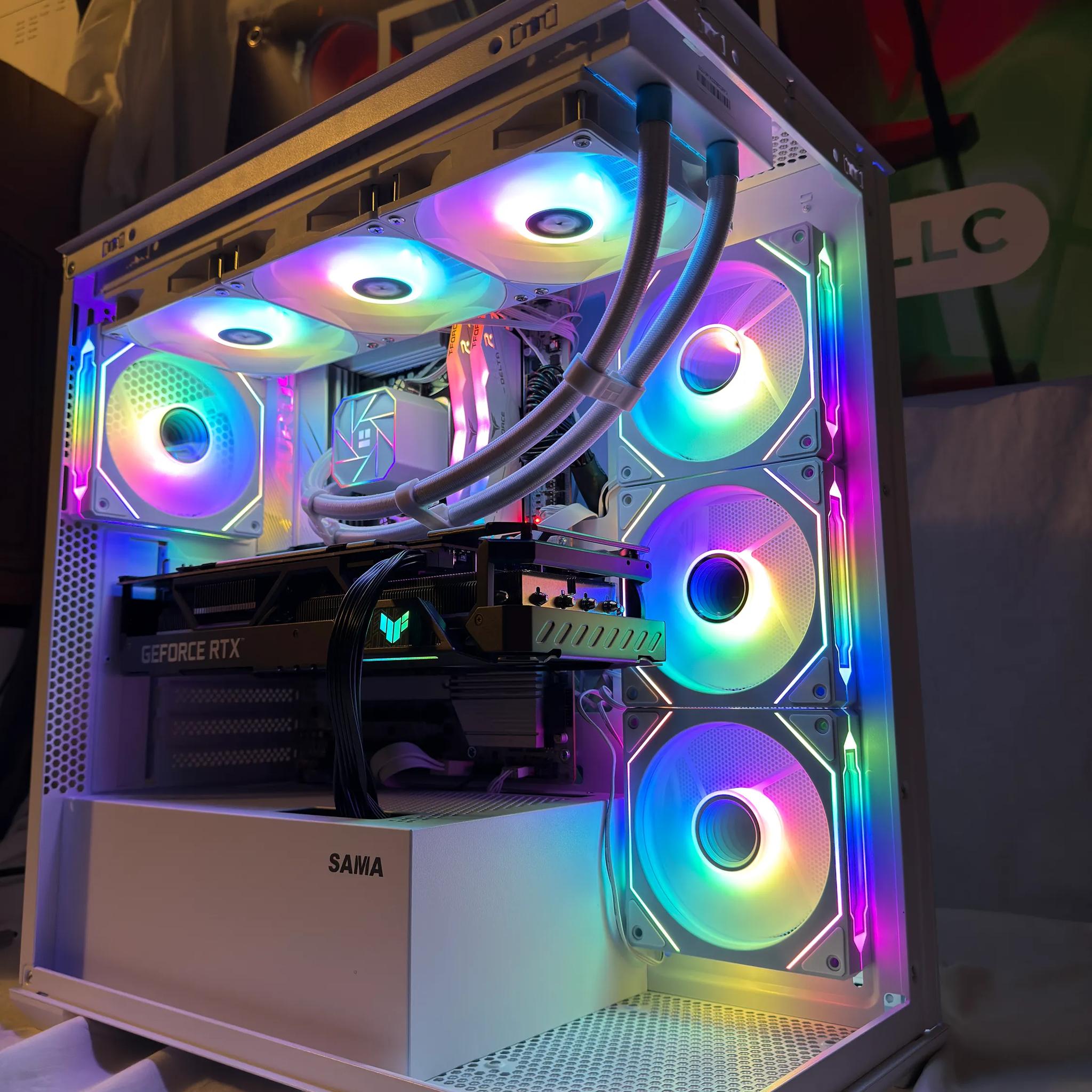 RTX 4090 Gaming PC with Ryzen 9 7950X3D