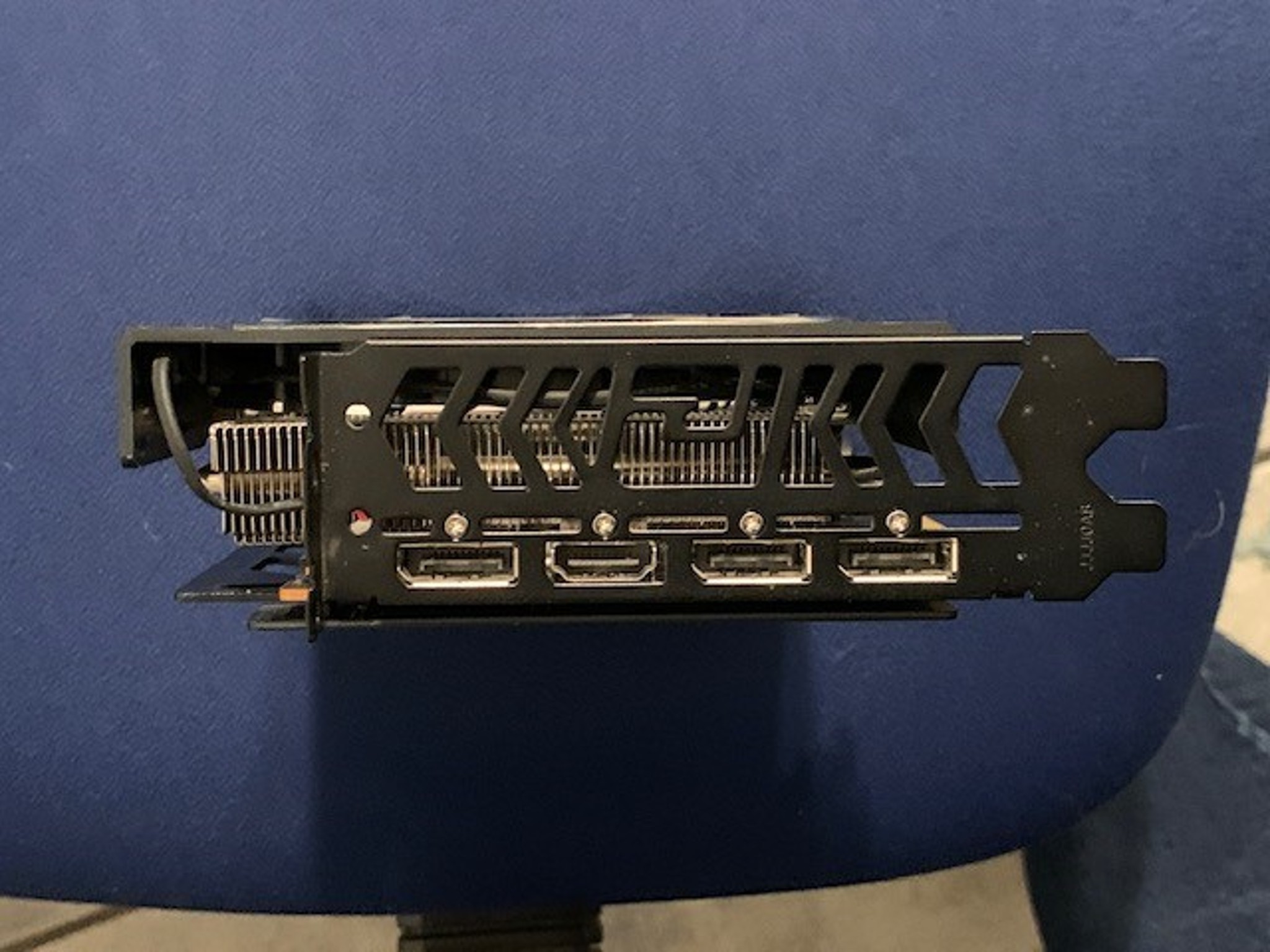 PowerColor RX 6600 XT Hellhound 8GB in good condition