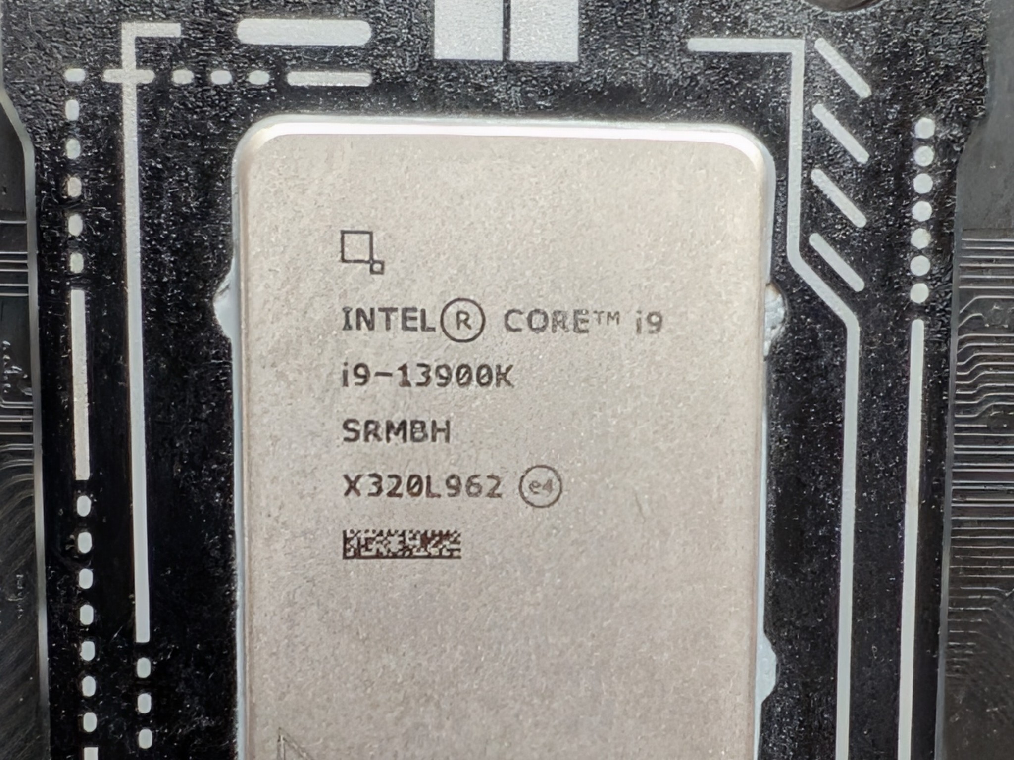 MSI Mag B760 combo