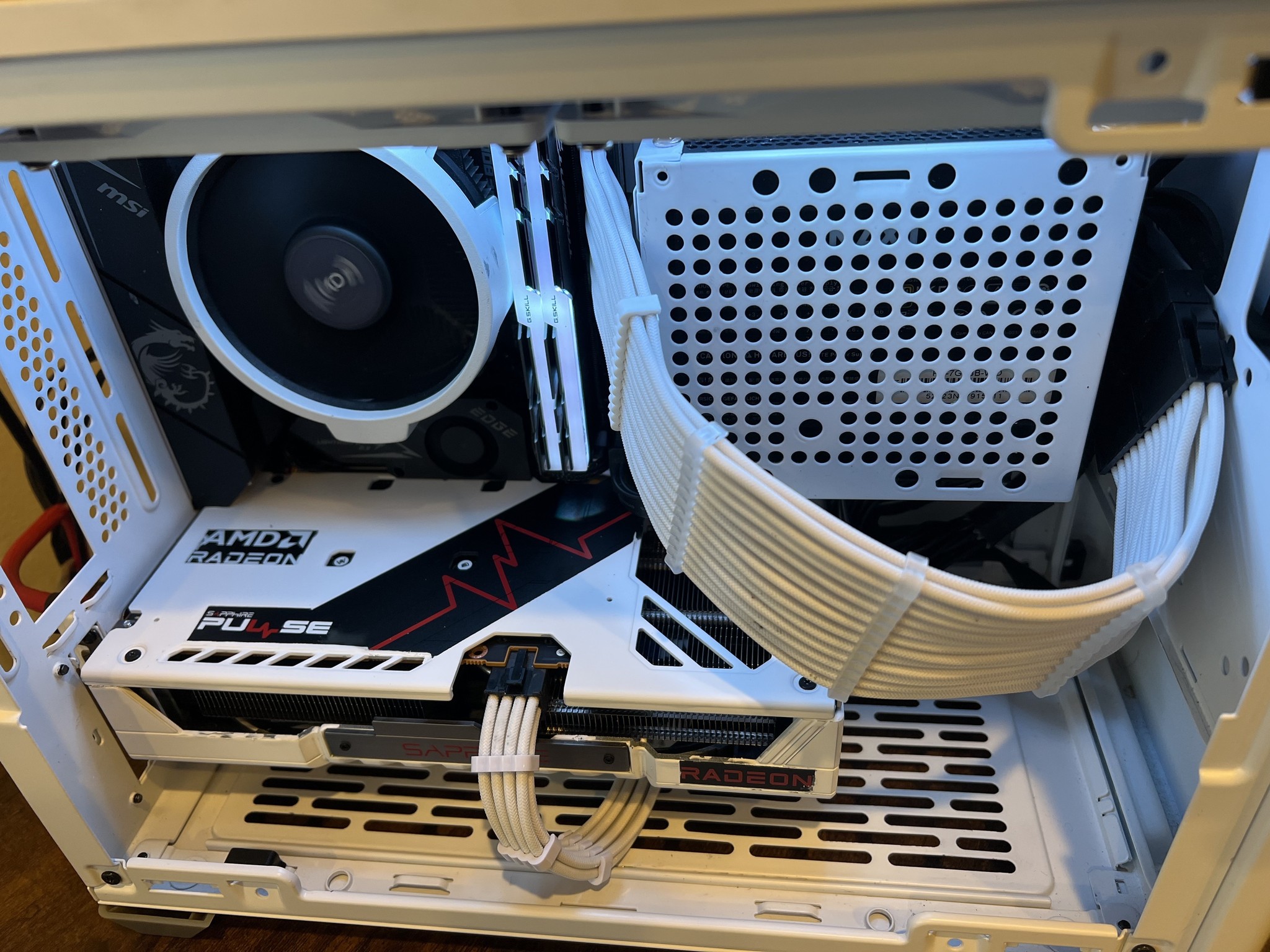 Mini-ITX| Rx 9060xt 16gb | Ryzen 5 5600x | 16gb ram | 1tb NVME | Wifi | Win11  | 1440p Gaming PC