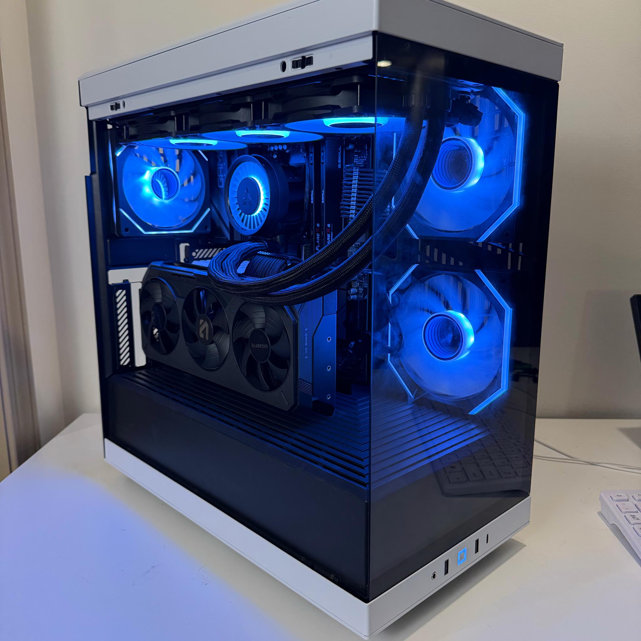 RX 9070 XT | Ryzen 7 9700X | 32gb DDR5 | 1tb NVME 🔥