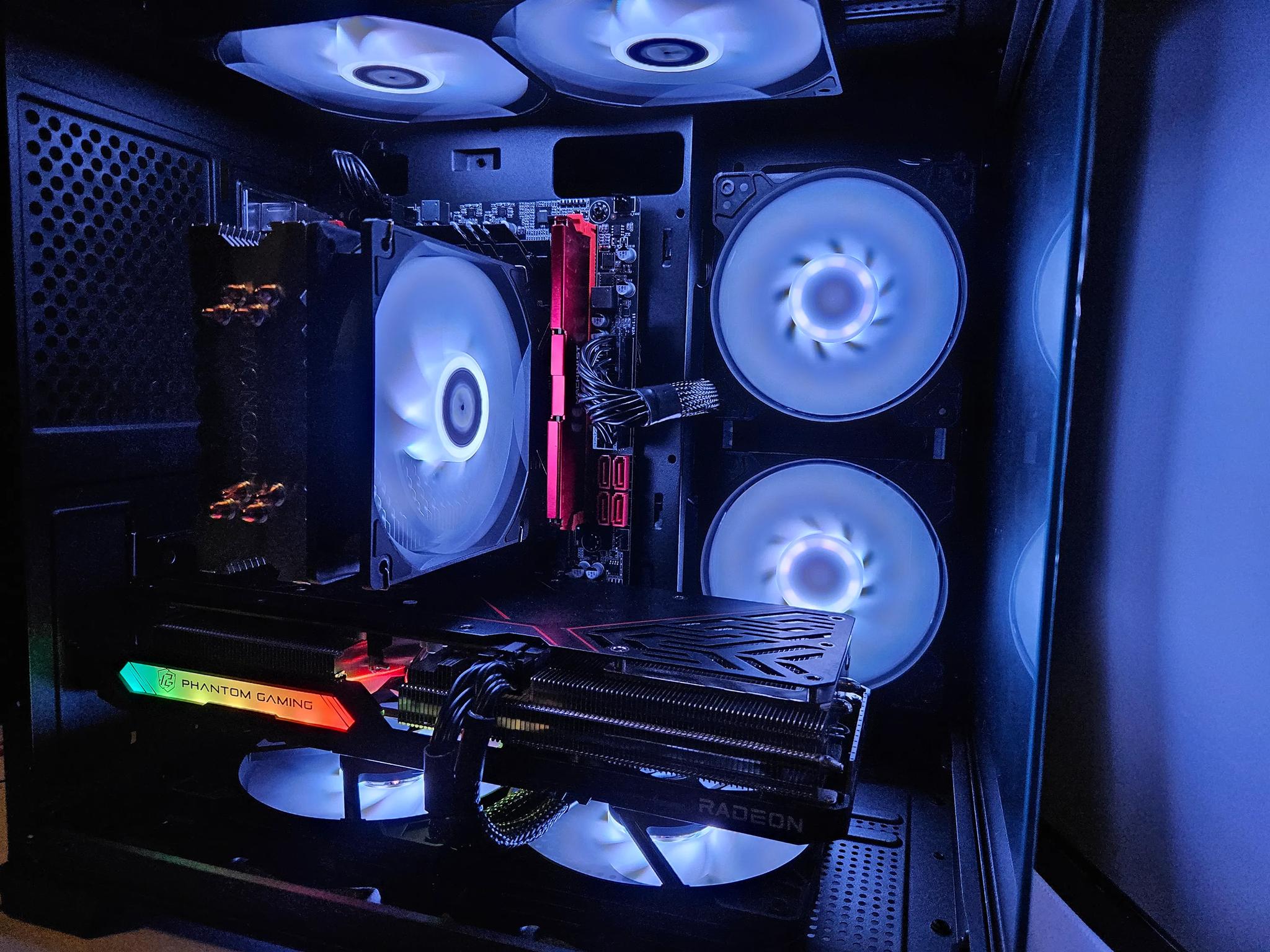 Dark Side Rig Intel 10 Core / 16GB DDR4 / 1TB SSD / RX 7600