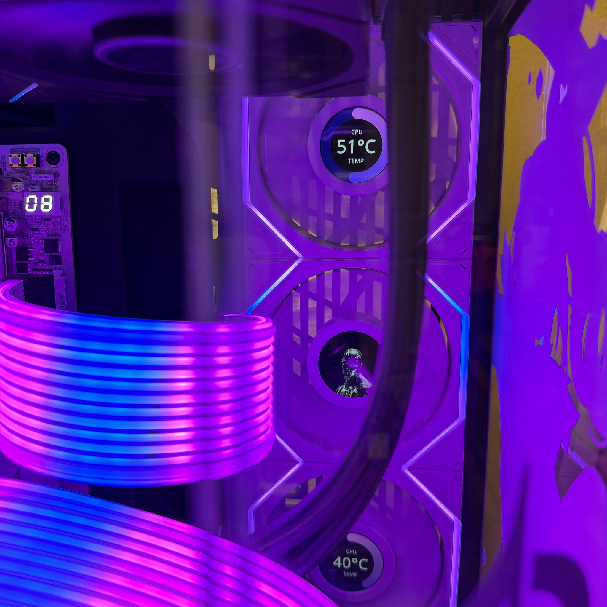 RTX 5080 Master Ice / Ryzen 7 9800X3D / 32GB 7000MTs Corsair Dominator / 1TB nvme storage