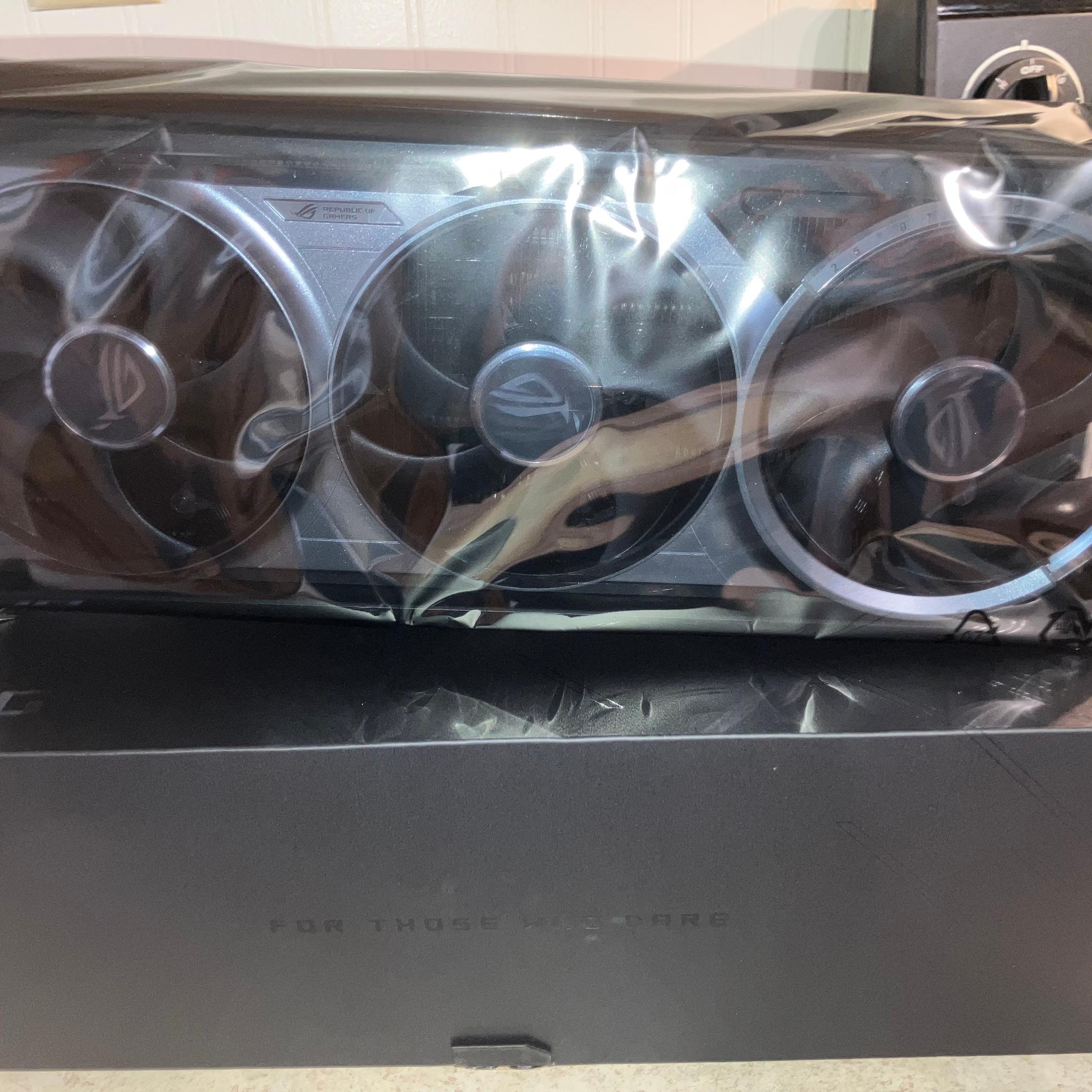 ASUS ROG Astral GeForce RTX 5080 16GB GDDR7 OC Edition