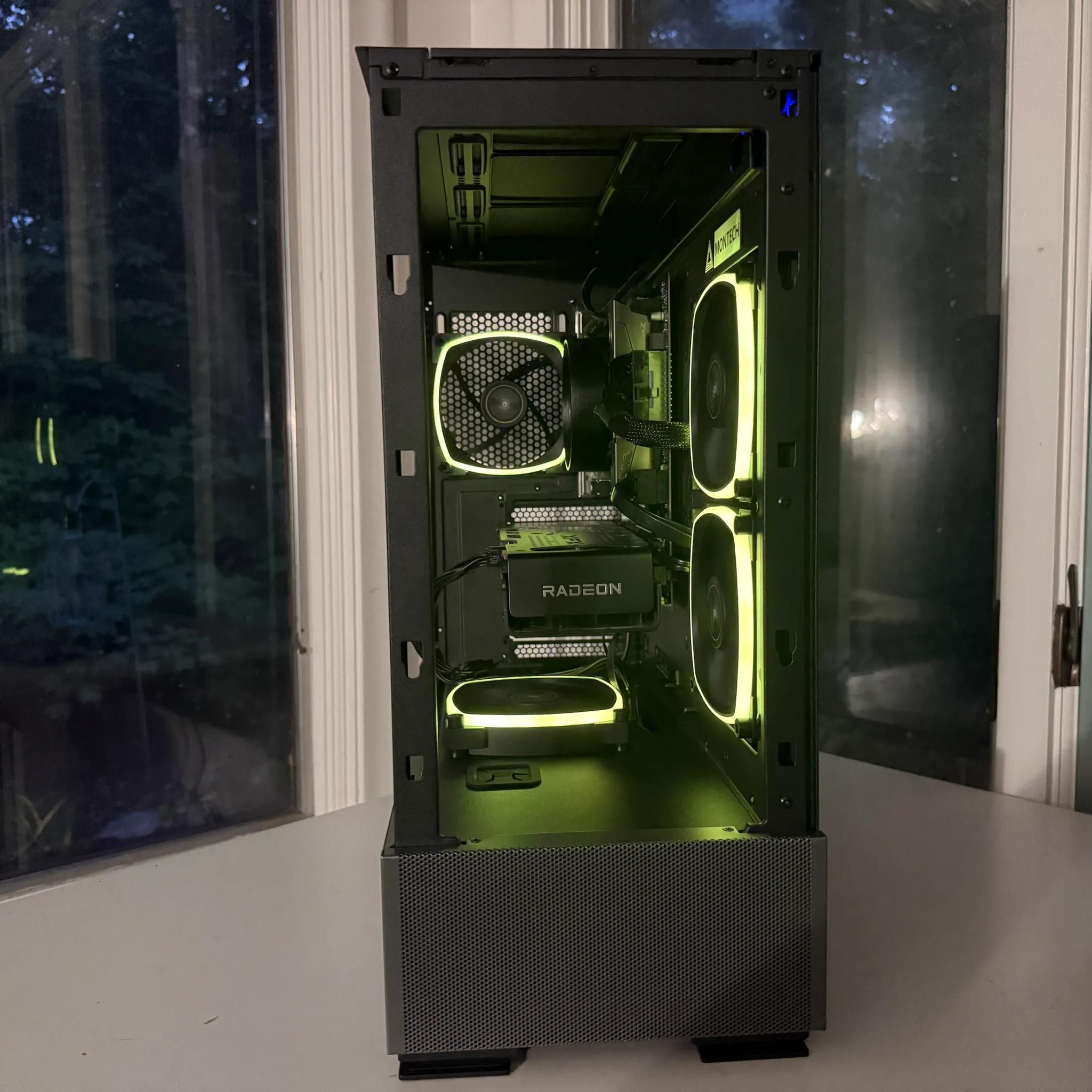 RX 6600XT / Ryzen 5 5500 | WIFI | 1TB HDD + SSD | 16GB Ram | Windows 11 Activated