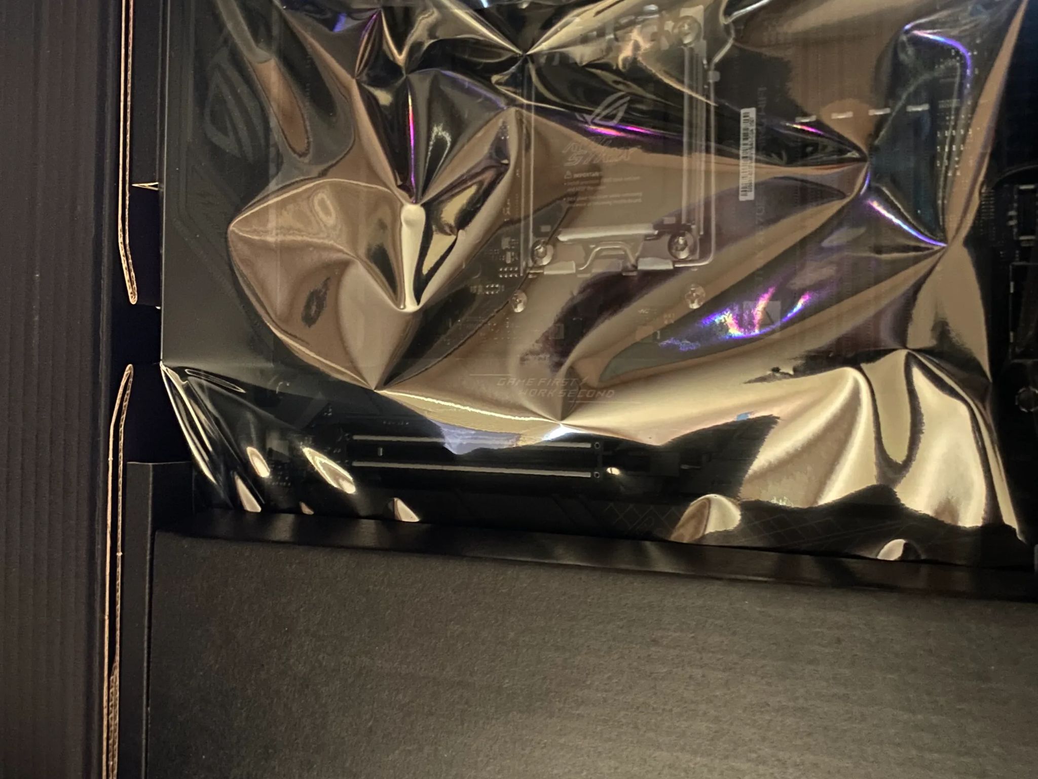 ROG STRIX X670E-F WIFI MOBO