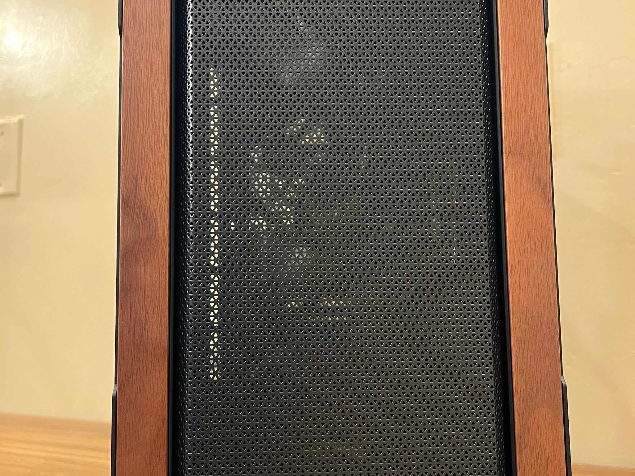 🟤RTX 4060⚫ | Ryzen 5 5500 | 16gb DDR4-3200 RAM | 1tb Storage | Windows 11 | 1080p Gaming PC