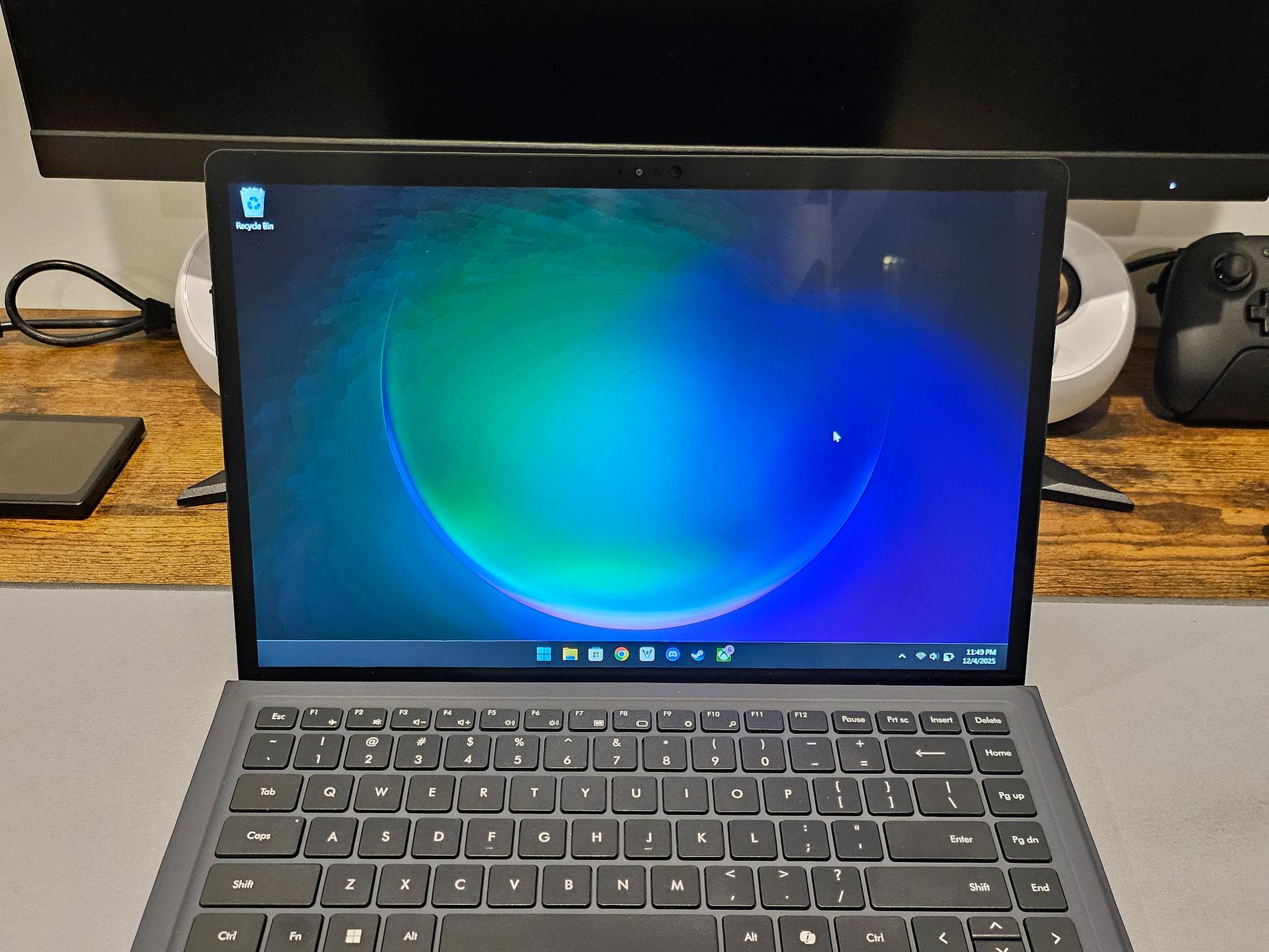 MinisForum V3 SE Laptop/Tablet
