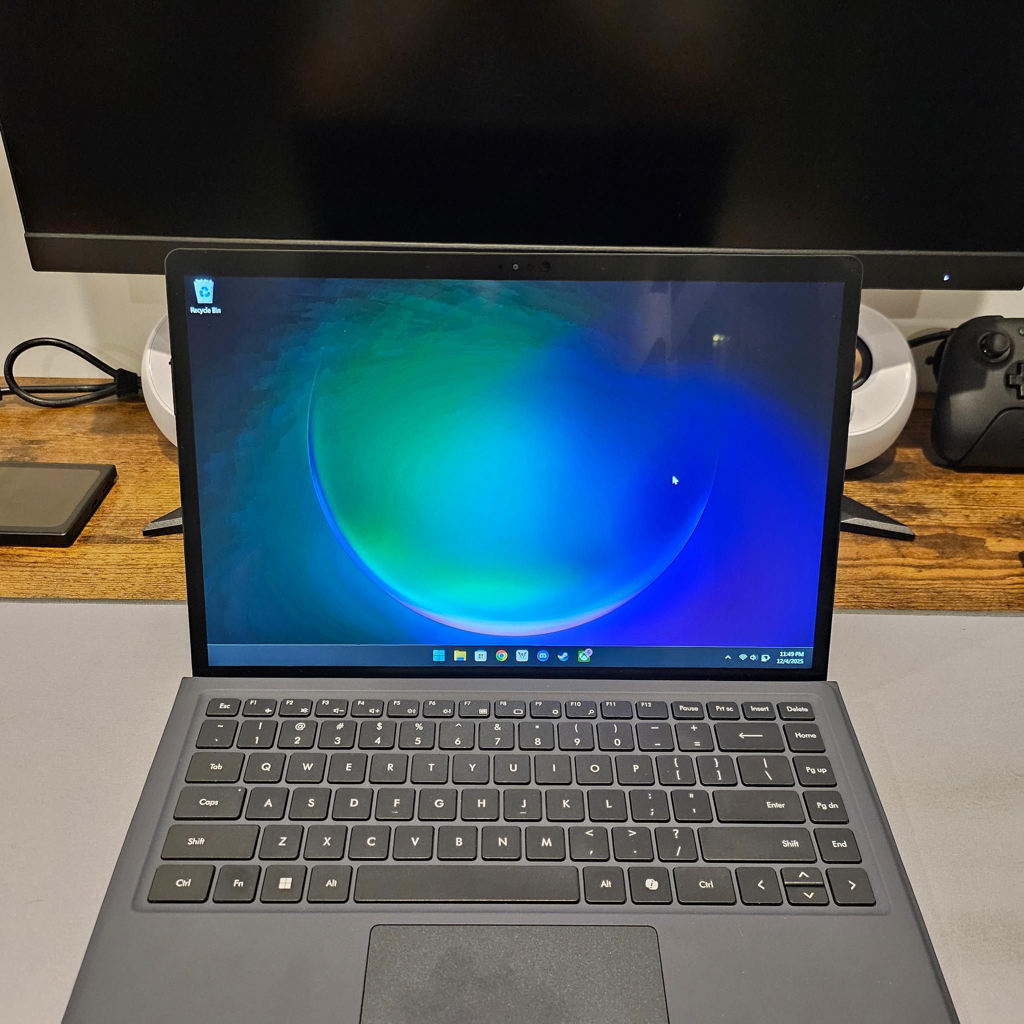 MinisForum V3 SE Laptop/Tablet