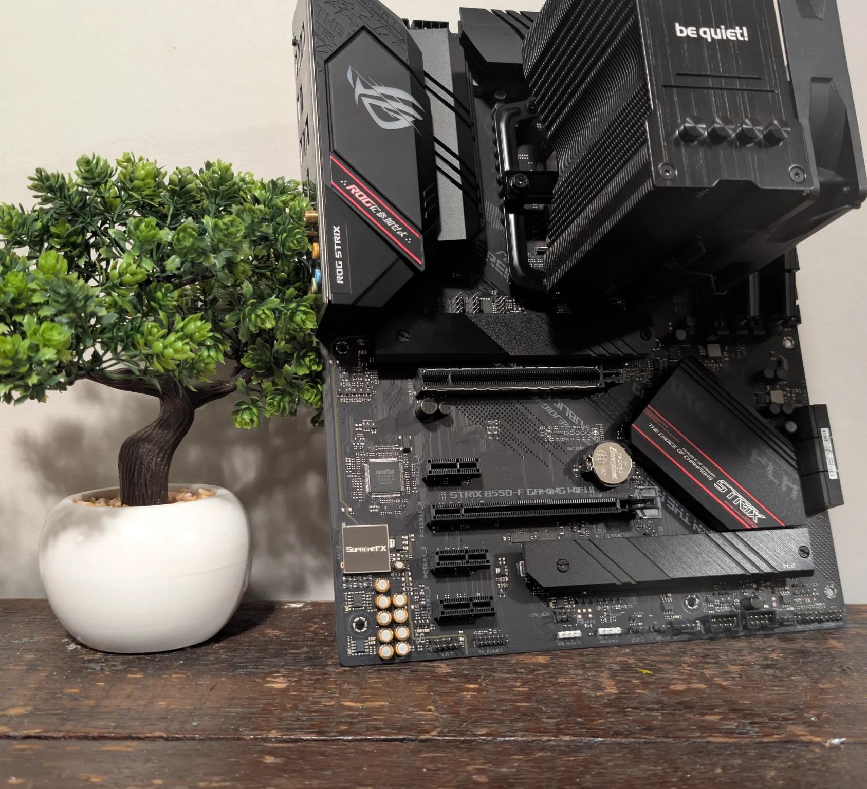 ⭐Like New⭐ Ryzen 7 5800x STRIX B550-F GAMING WIFI 16gb Ram be quiet Cooler Bundle