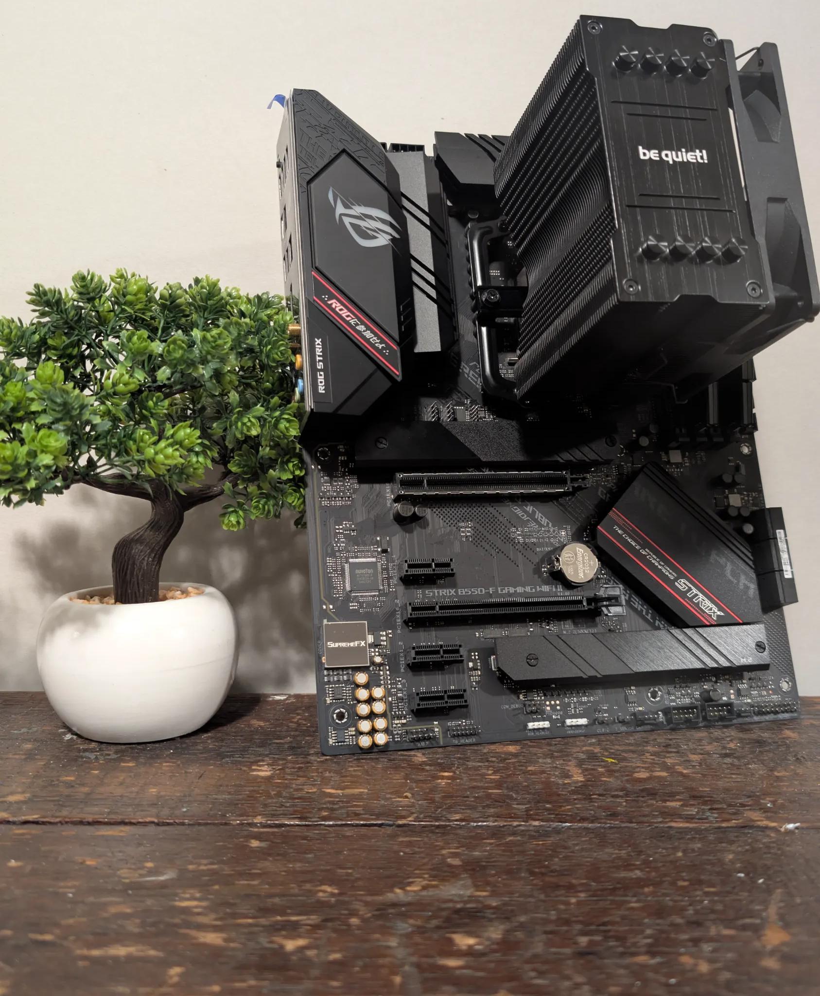 ⭐Like New⭐ Ryzen 7 5800x STRIX B550-F GAMING WIFI 16gb Ram be quiet Cooler Bundle