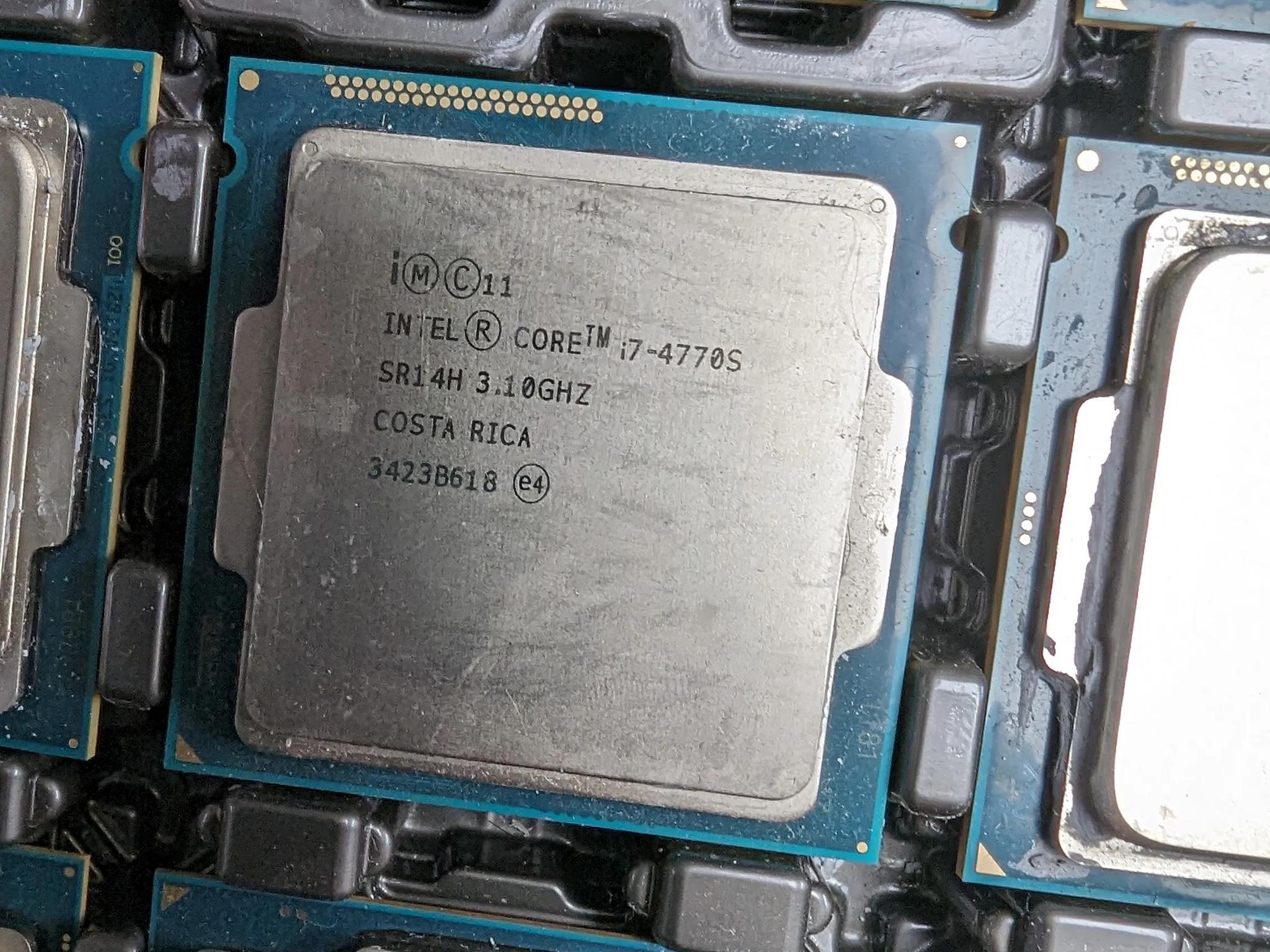 Not allowed to make animal listings anymore so here's an i7-4770s.