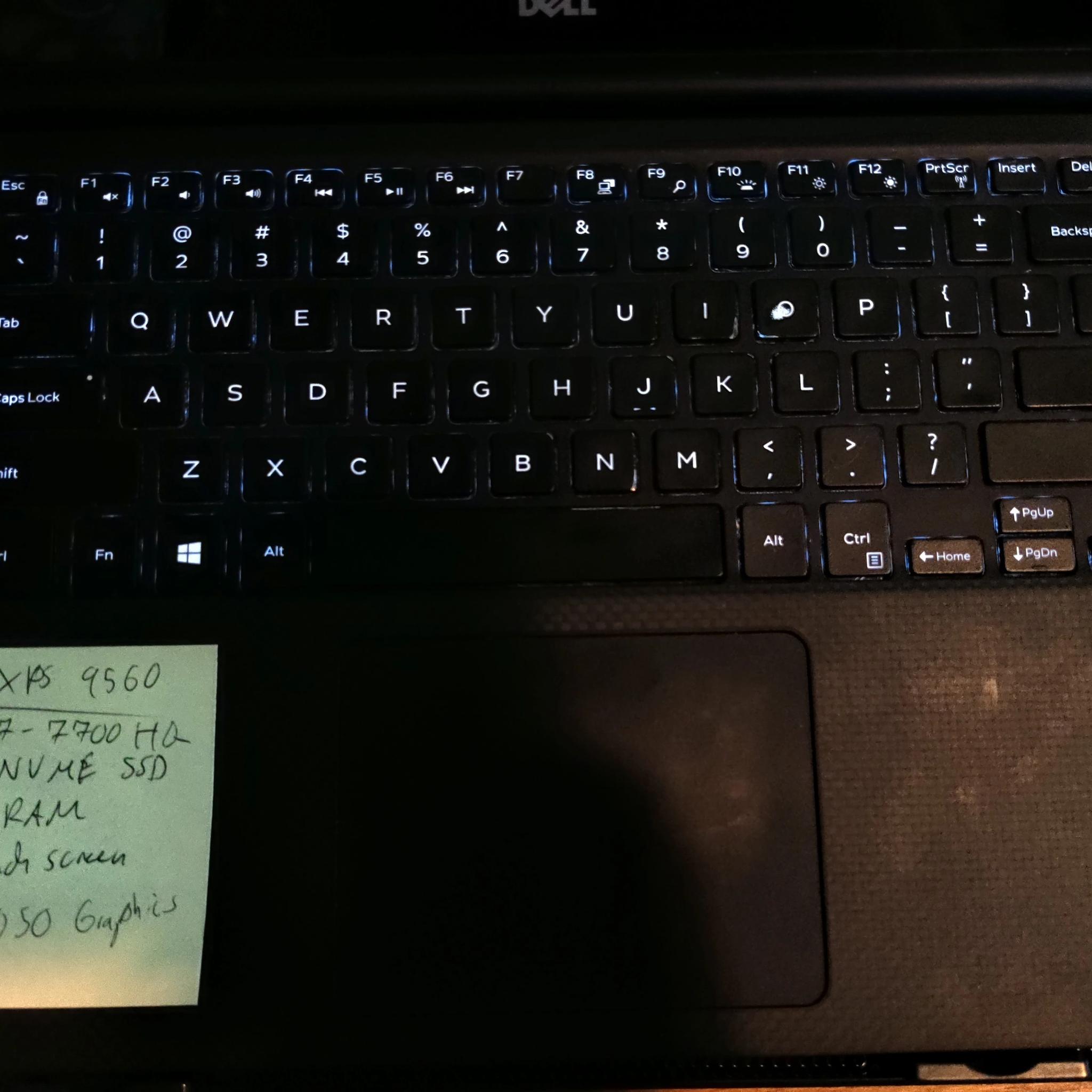Dell XPS 9560 (4k, i7, 16GB, 1TB, 1050)