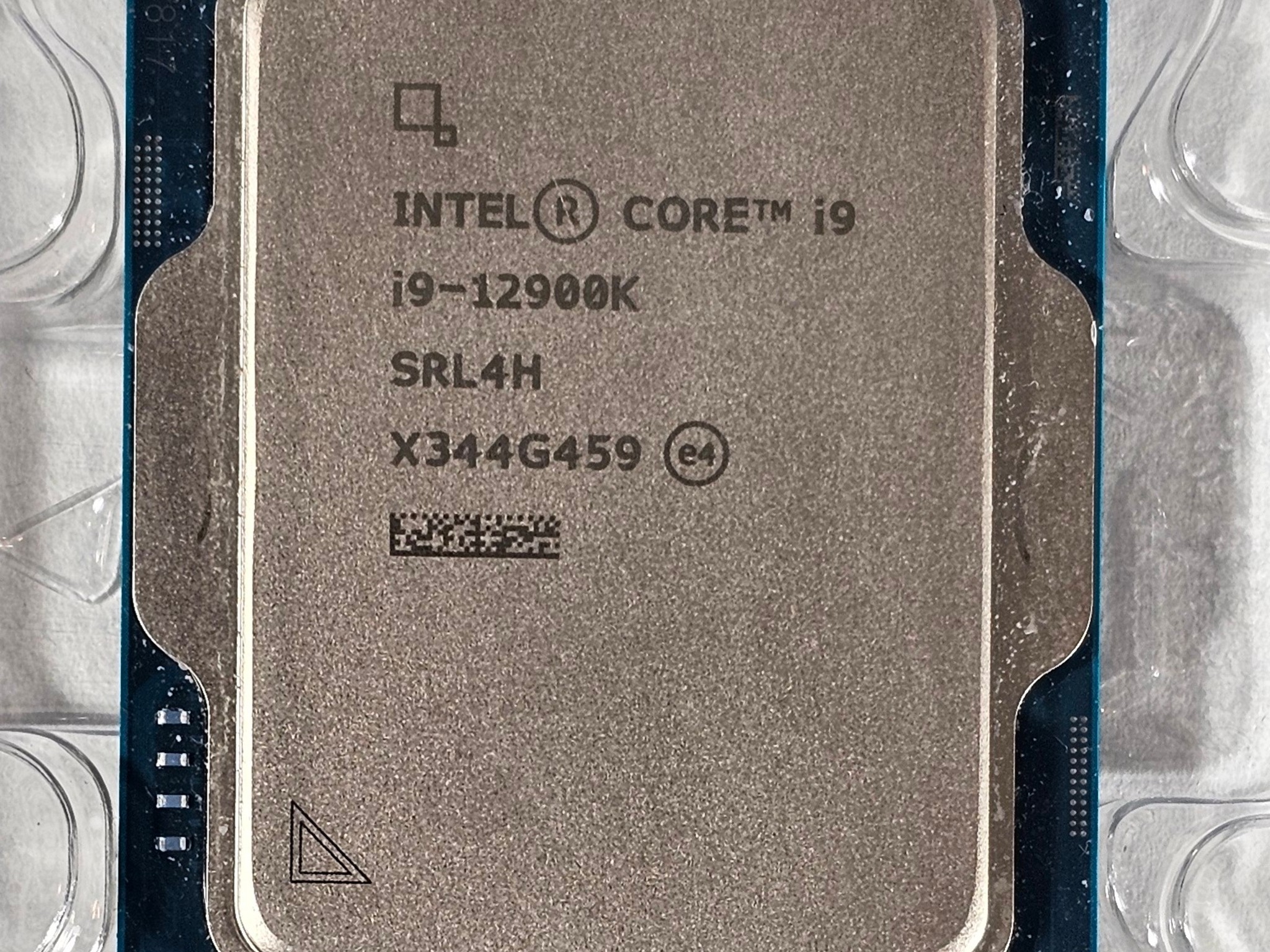Intel Core i9-12900K LGA1700