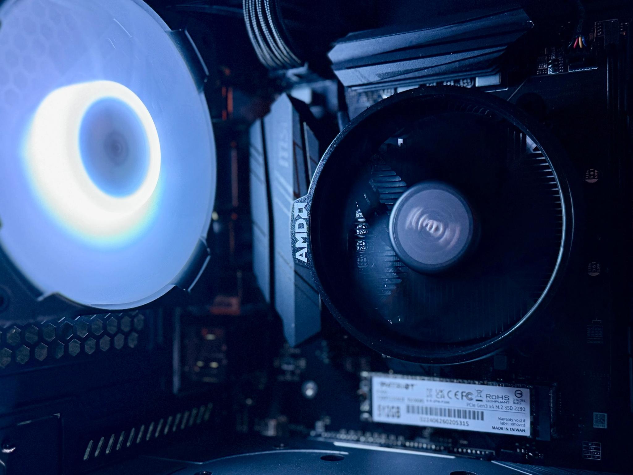 👻 Ghost 👻 AMD RX 5700 XT / AMD R5 3600 / 512GB NVME / 16GB Ram / AIR Cooled / Windows 11 Pro